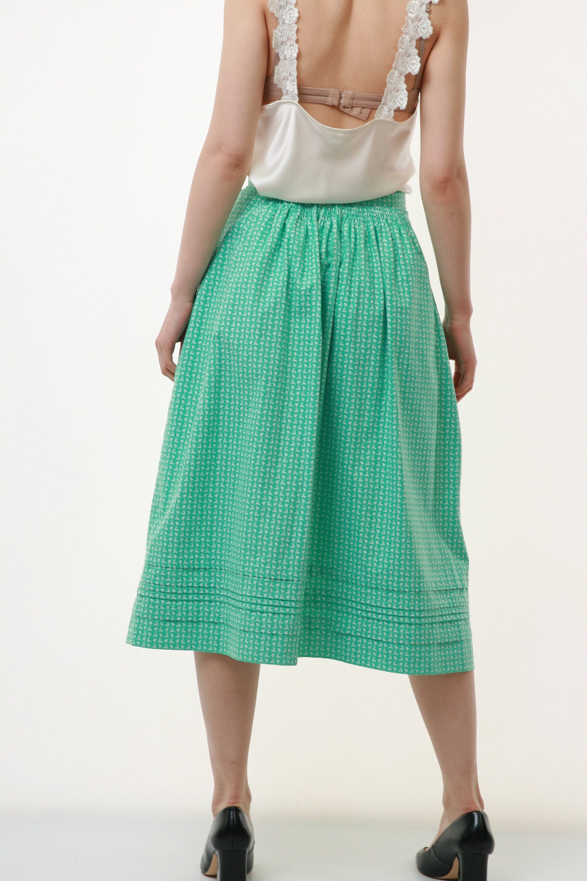 60s VINTAGE Dirndl Skirt/Green Midi Folk Skirt size Small/Bohemian Skirt/Bavarian/Oktoberfest/Tyrolean/Operatic Midi Skirt