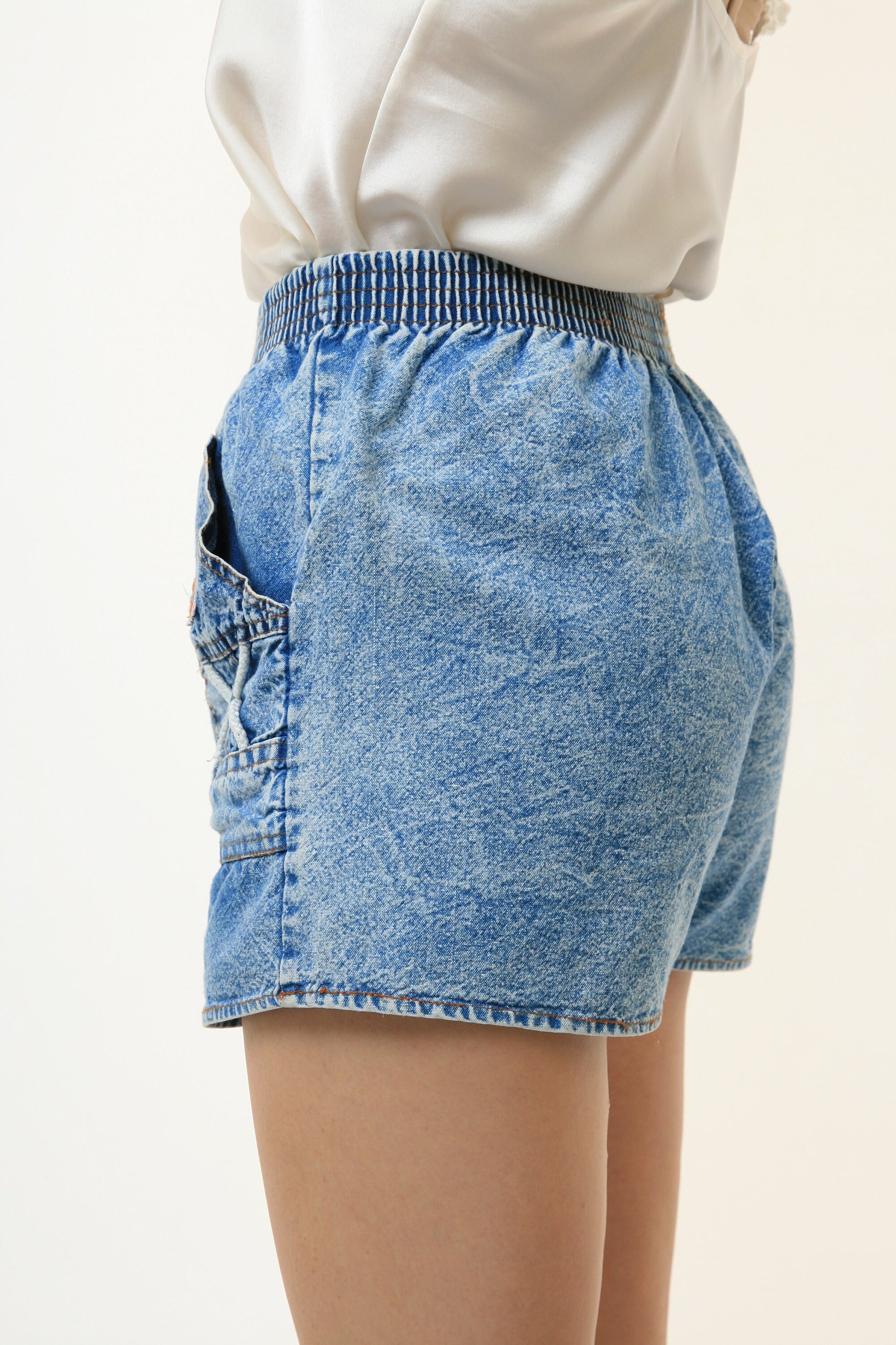 80s Vintage Vtg Rare Retro Acid Wash High Waisted Mini Moms Denim Shorts 3192 Girlfirend Gift Size S Small. Vintage Woman Denim Shorts