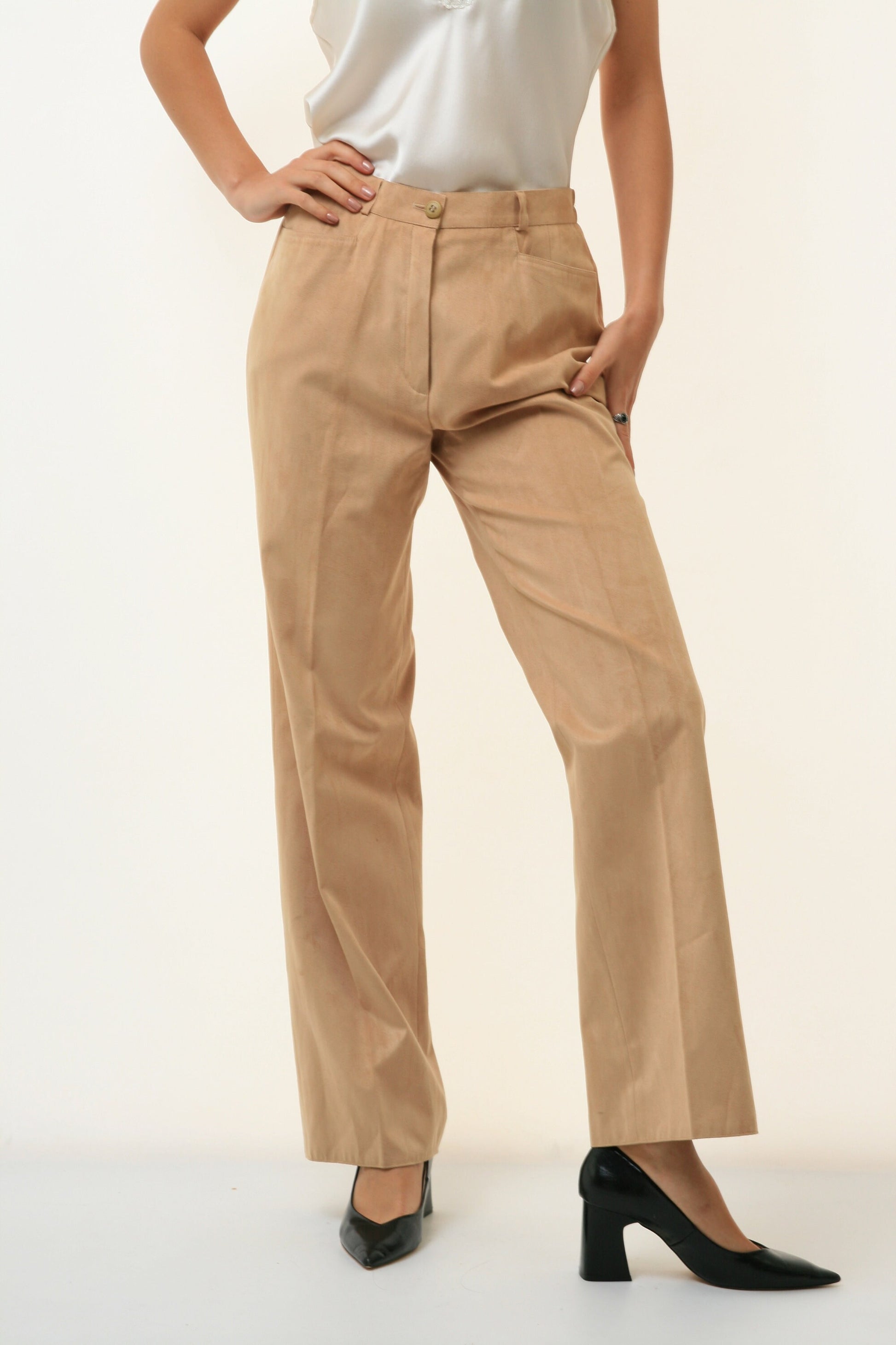 80s Vintage Woman Beige High Waisted Straight Trousers Size Medium 3343/ Vintage Woman Clothing/ Vintage Woman Beige Pants size Medium