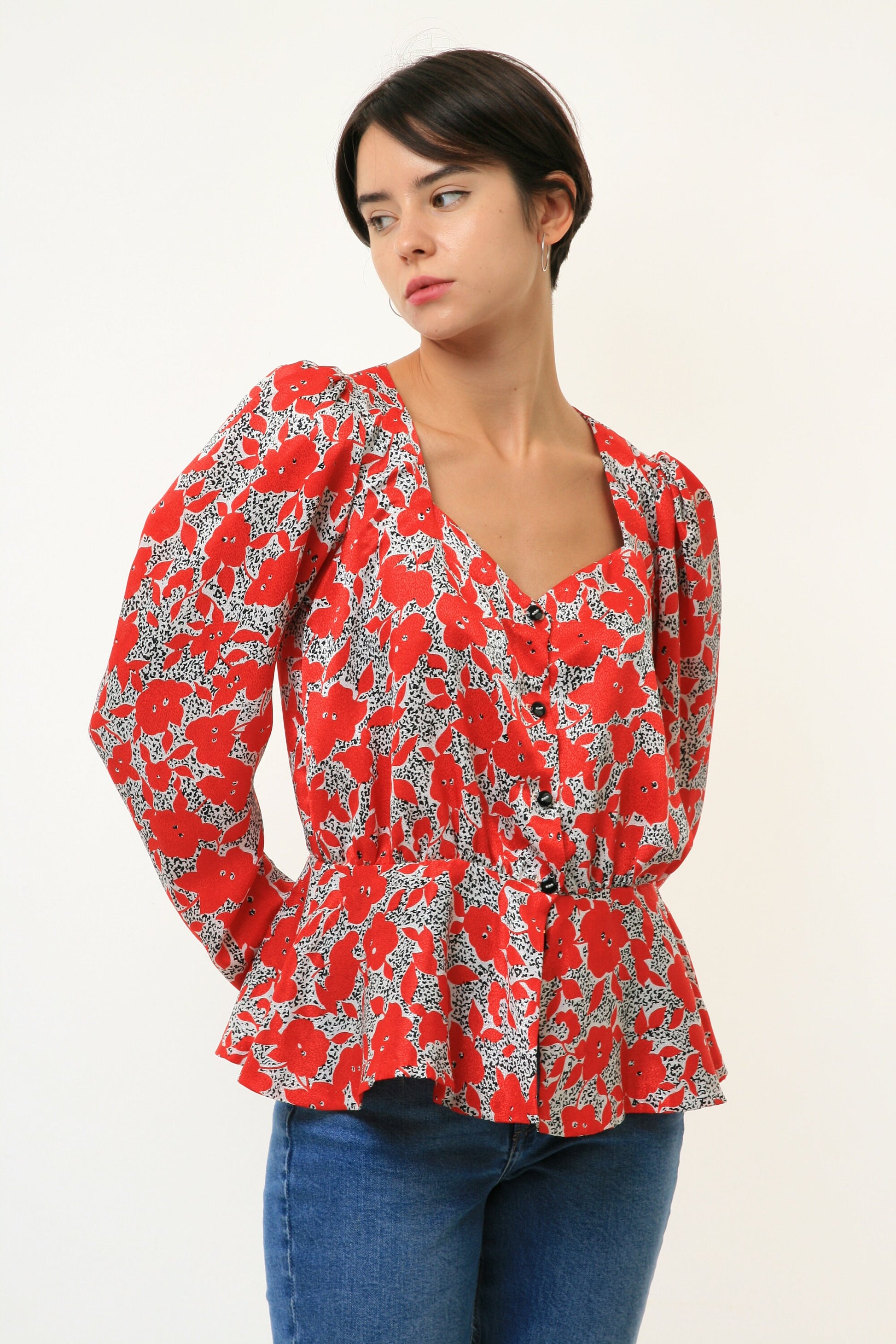 Vintage Woman Classic Floral Red Long Sleeve Oversized Buttons Up Woman Blouse/ 80s Vintage Floral Red Blouse Shirt 3319