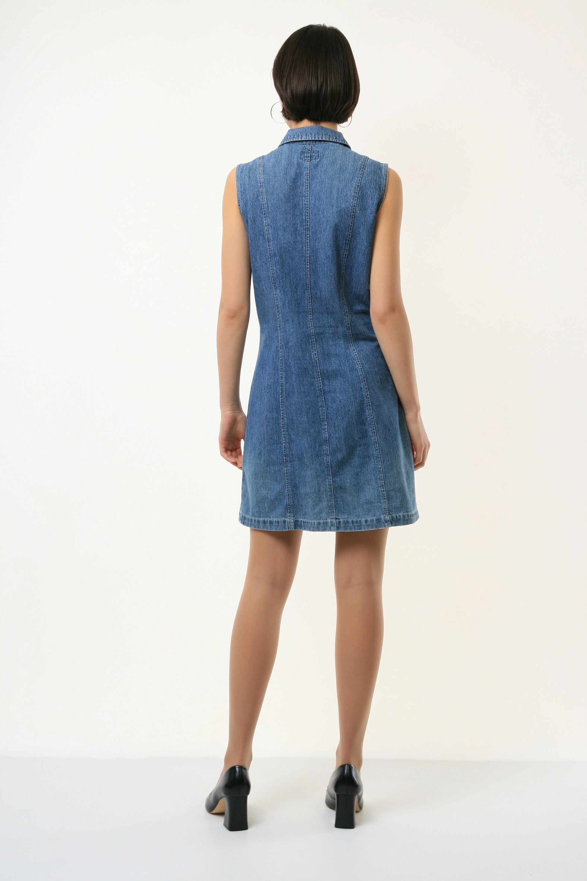 80s Vintage Woman Denim Sleeveless Grunge Mini Style Dress size Small 3781 Vintage Woman Mini Denim Dress size Small