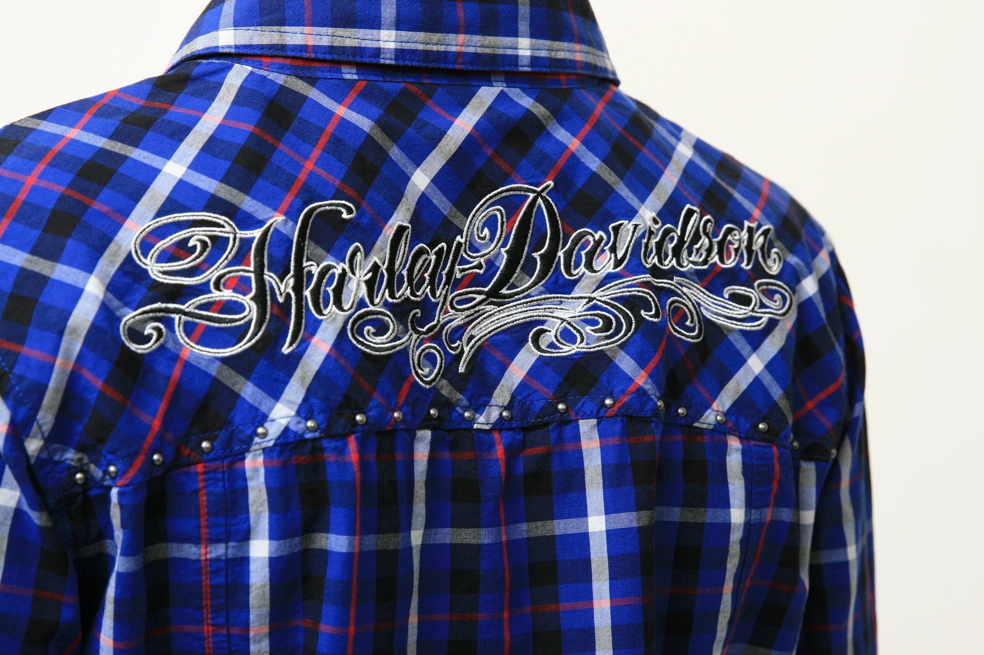 90s Vintage Harley Davidson Checked Blue Logo Long Sleeve Buttons Up Woman Shirt in M size 3959/ Vintage Harley Davidson Blue Woman Shirt