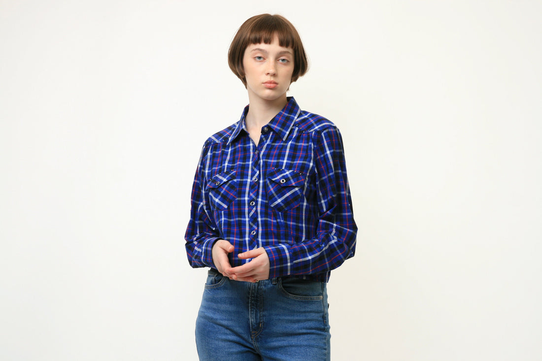 90s Vintage Harley Davidson Checked Blue Logo Long Sleeve Buttons Up Woman Shirt in M size 3959/ Vintage Harley Davidson Blue Woman Shirt