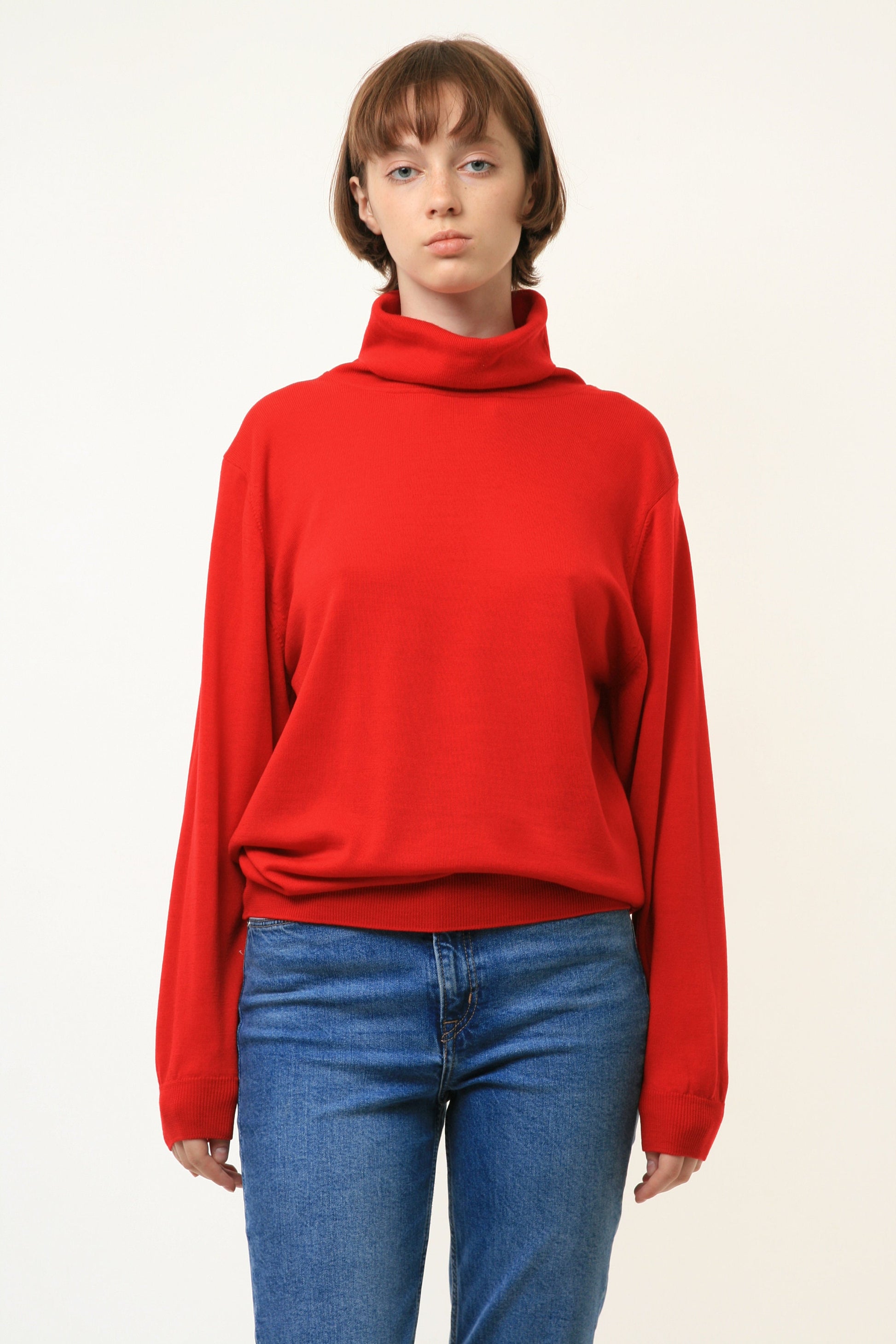 80s Vintage Woman 100% Pure Wool Red Turtleneck Retro Woman Jumper Sweater Top in M Medium/ Vintage Woman Pure Wool Jumper Sweater 4204