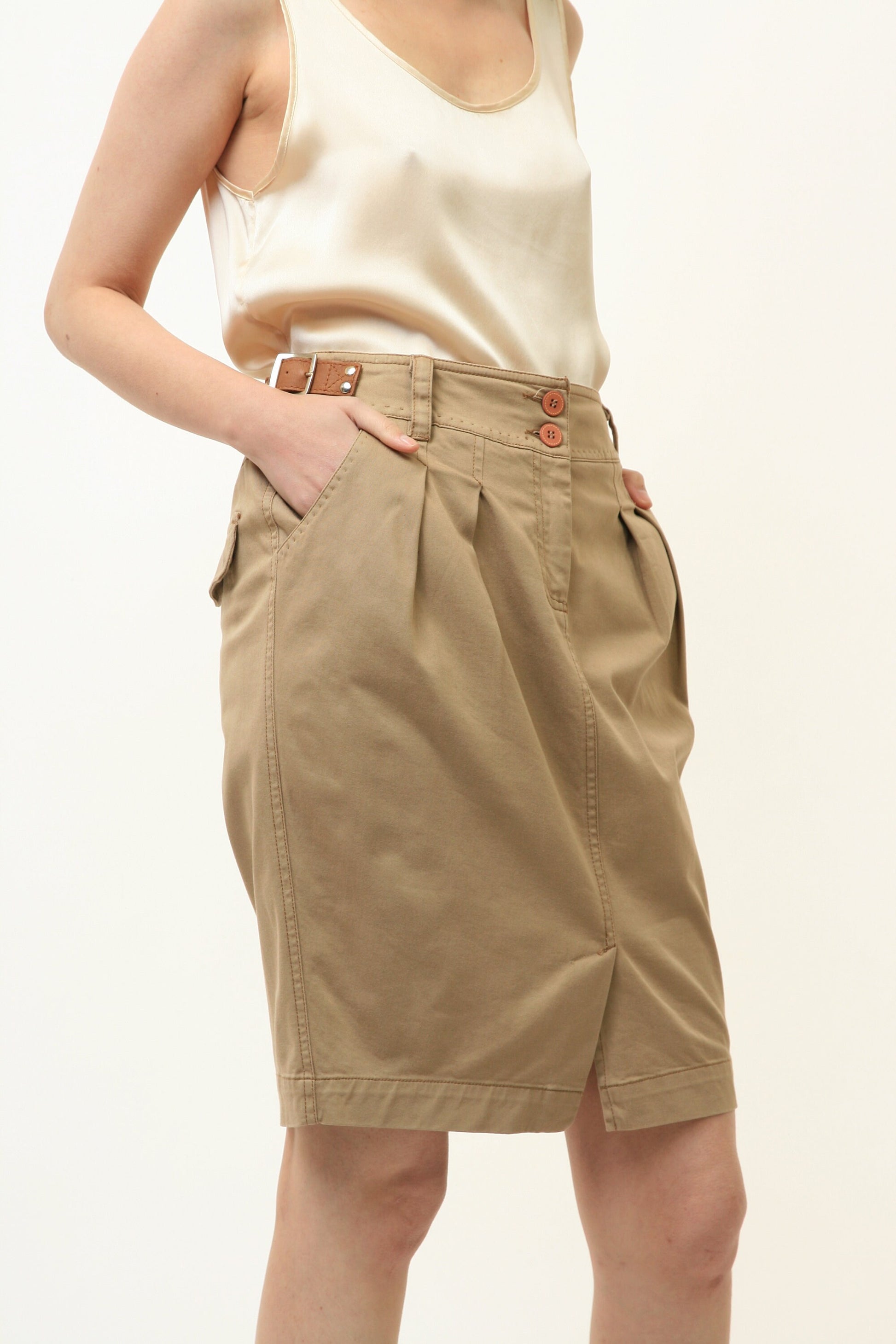 90s Vintage Max Mara High Waisted Beige Mini Skirt 4586/ Vintage Woman Max Mara Beige Skirt/ Vintage Max Mara/ Vintage Woman Clothing