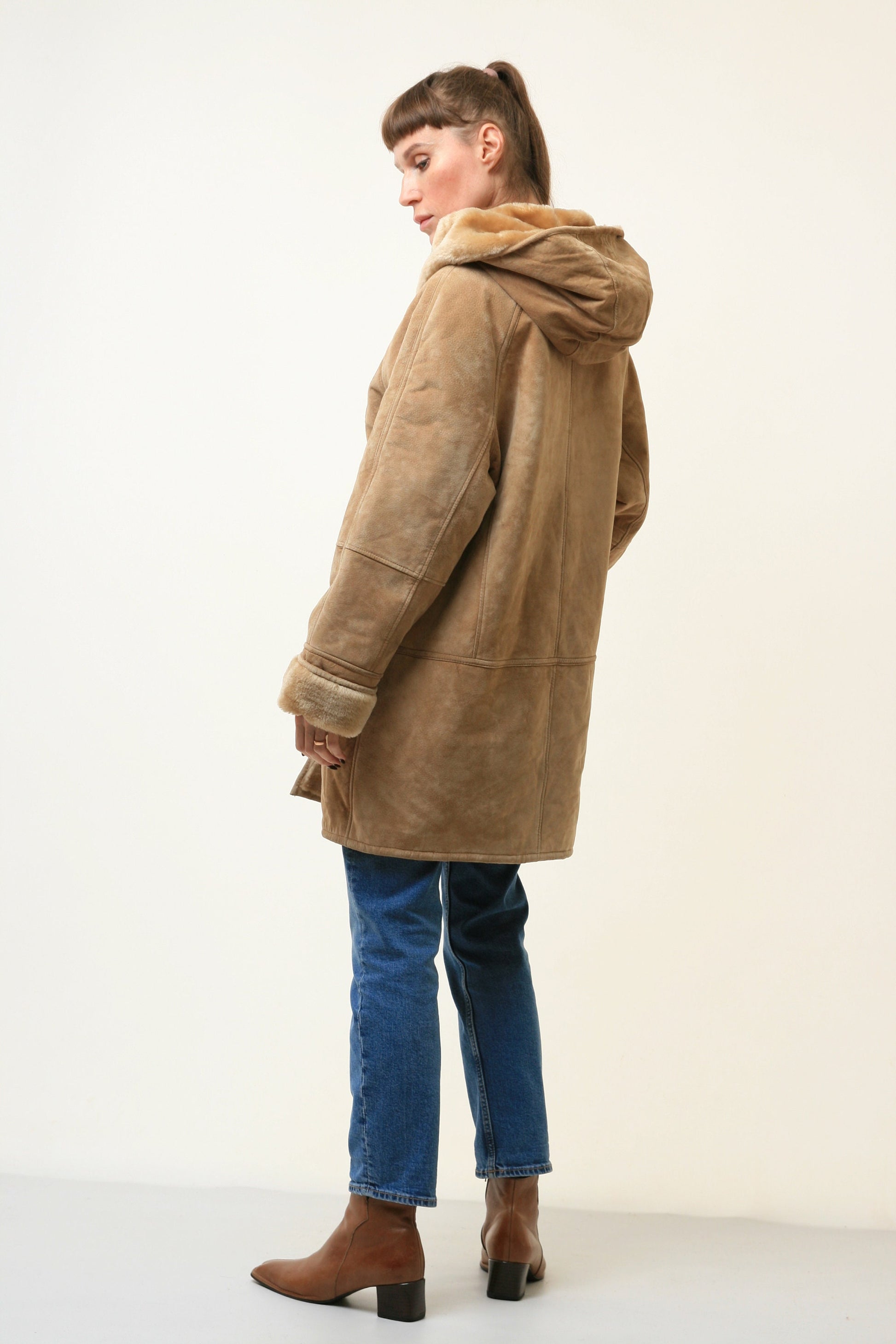 Women Suede Coat Vintage 80's Oversize Brown Faux Shearling Coat Beige Sherpa Overcoat Sustainable Fashion Size S Small 4659