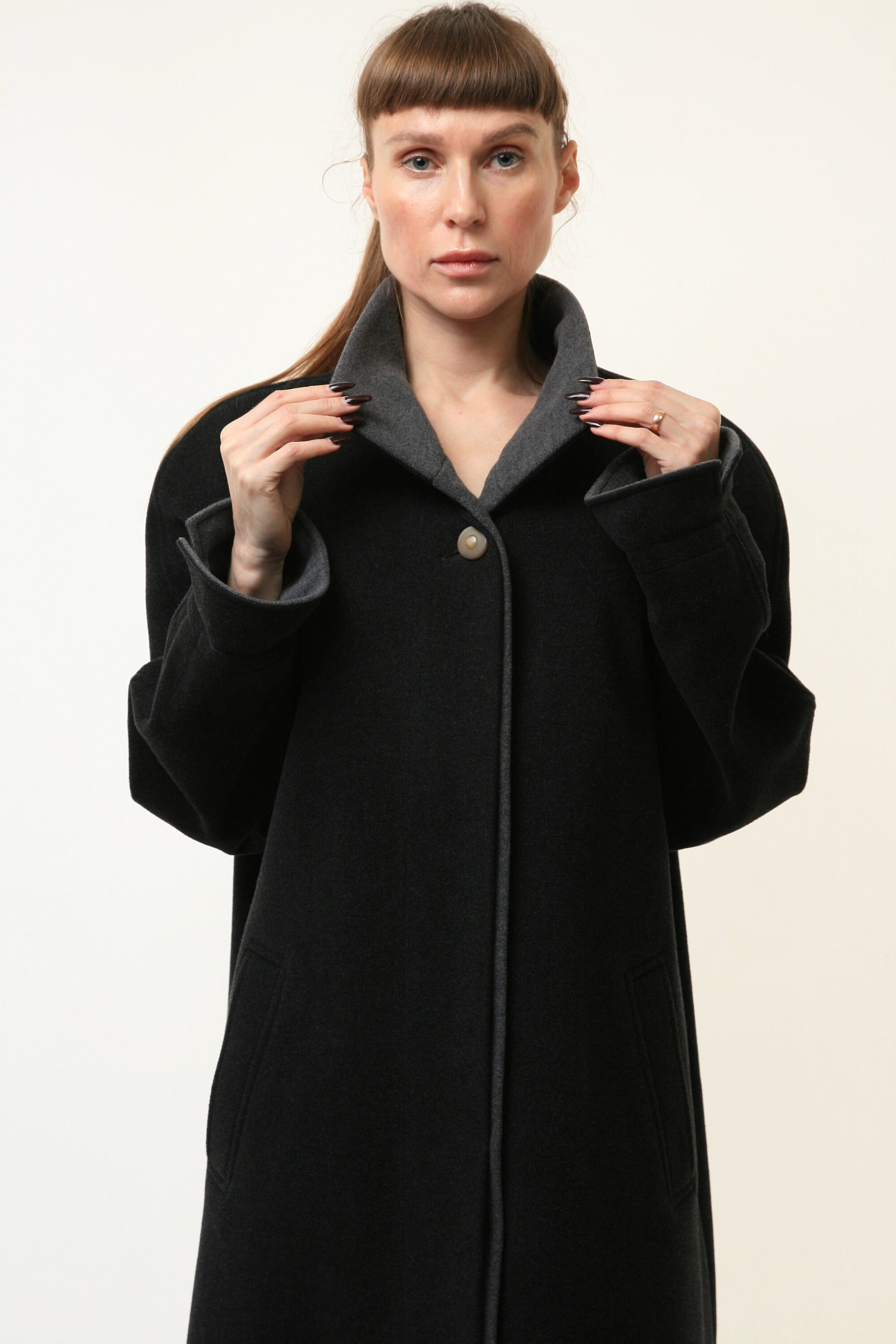 80s Woman Lambswool Coat Women Vintage 80s winter coat long wool coat outerwear maxi winter coat vintage clothing size Medium 4662