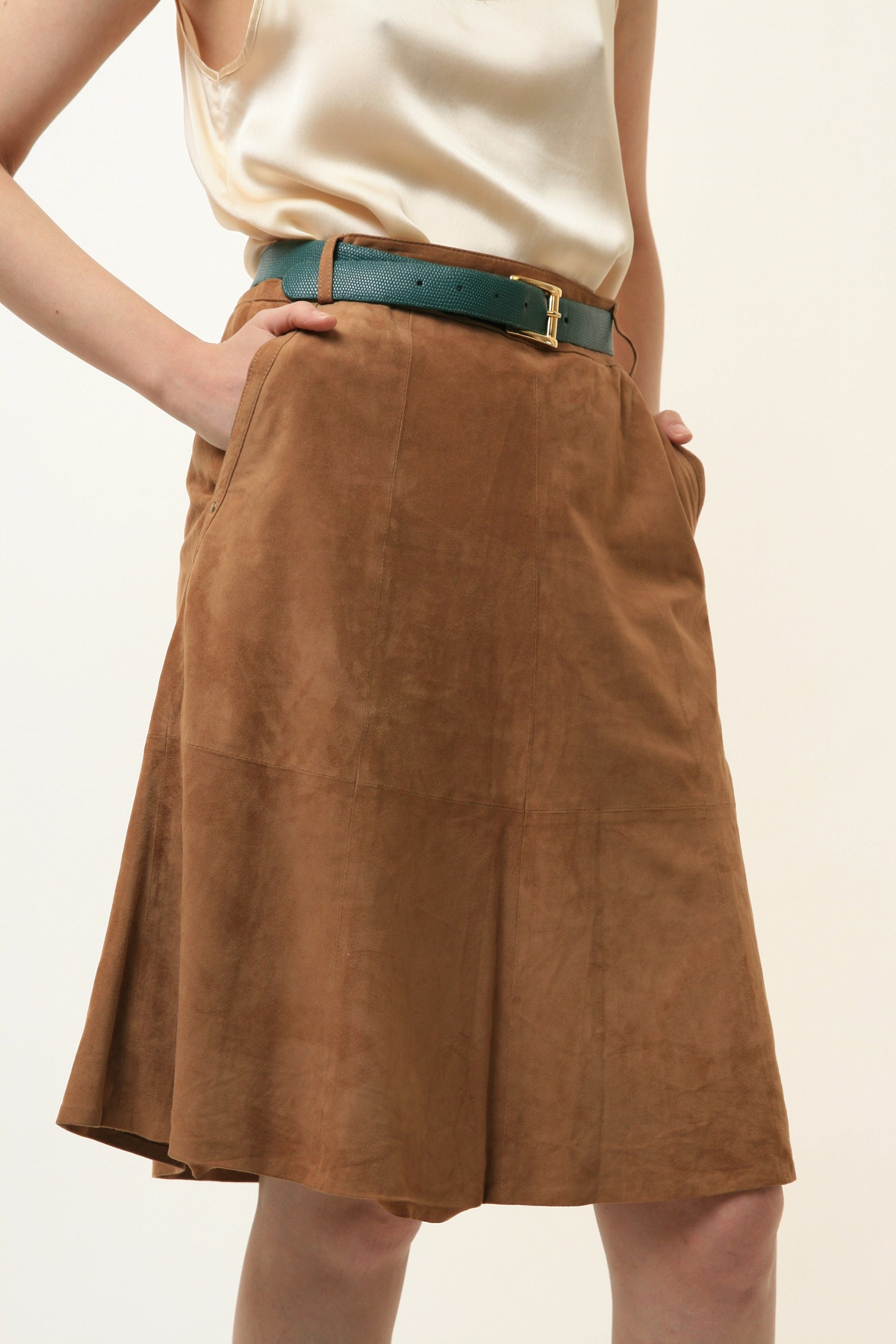 80s Vintage Brown High Waisted 100% Suede A Line Buttons Midi Lentgh Skirt 4765 Girlfriend Gift/ Vintage Suede A Line Midi Skirt Vtg Gift