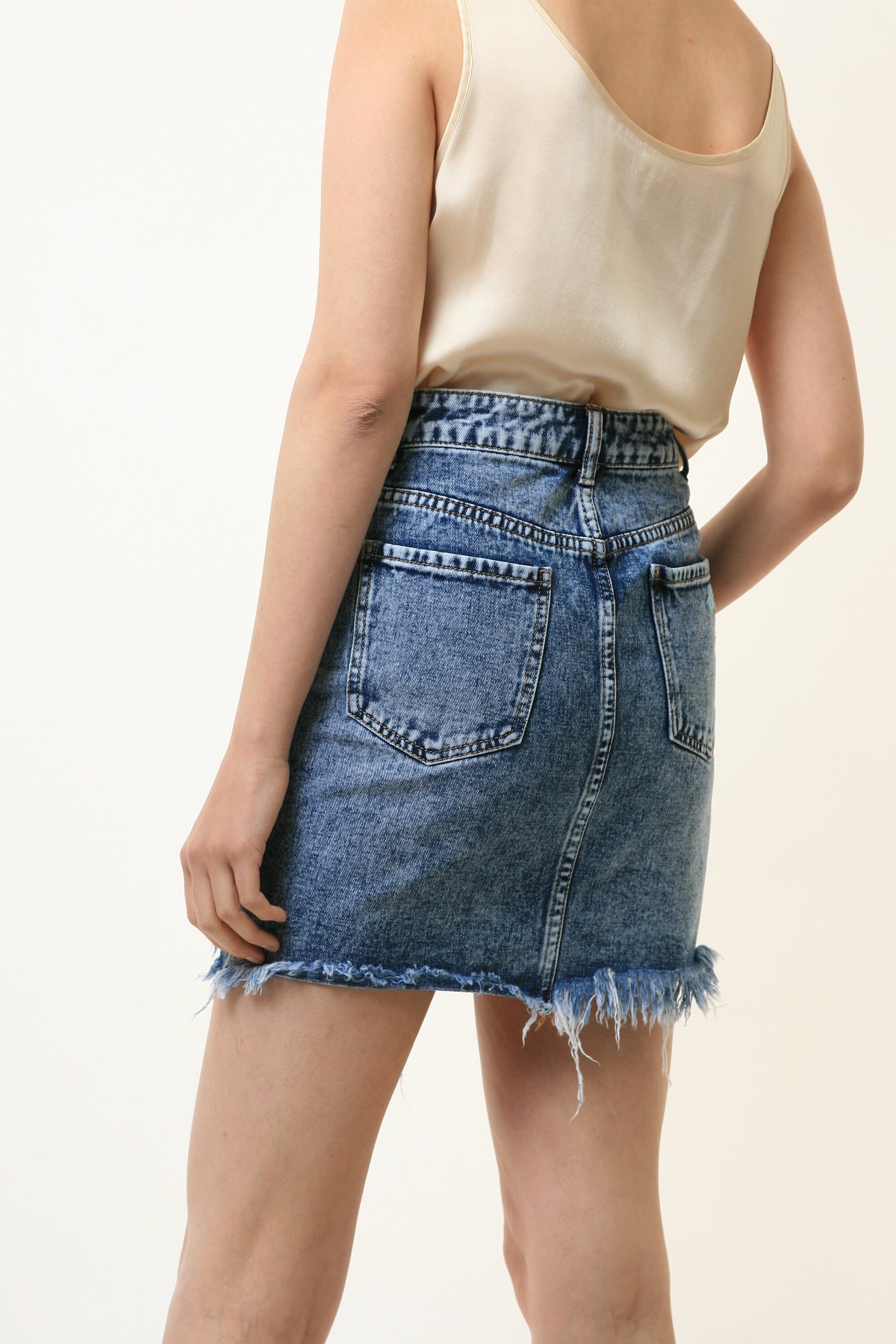 Denim Mini Skirt | 80s Vintage High Waisted Fitted Pencil Skirt Mom Jean Skirt size XS S 4770/ Vintage Denim Mini Skirt with Flowers