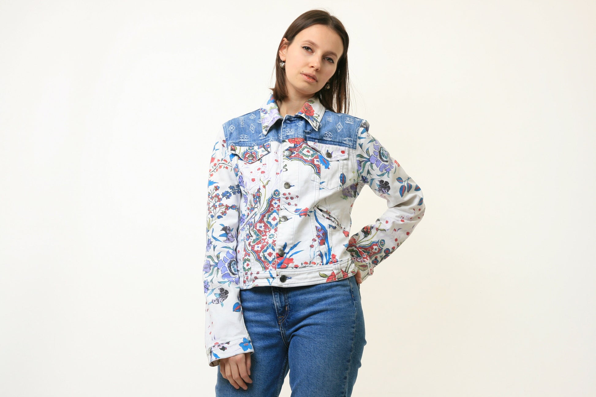 Roberto Cavalli | Vintage Jacket | 1980s | Denim Jacket with Floral Print/Denim Cavalli Jacket | Acid Washed | Made in Italy | Size L 4792