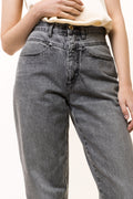 90s Vintage Woman Grey MOMs Denim High Waisted Denim Straight Jeans Pants Trousers 4838 Size S Girlfriend Gift/ Vintage Jeans