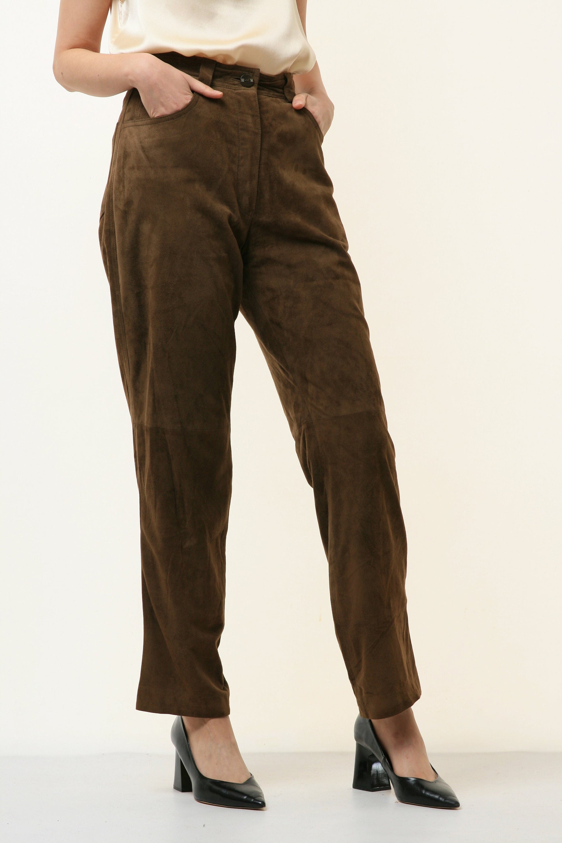 80s Vintage High Waisted Brown Suede Woman Pants size Small 4761/ Vintage woman leather trousers/ vintage woman suede pants size 38 S