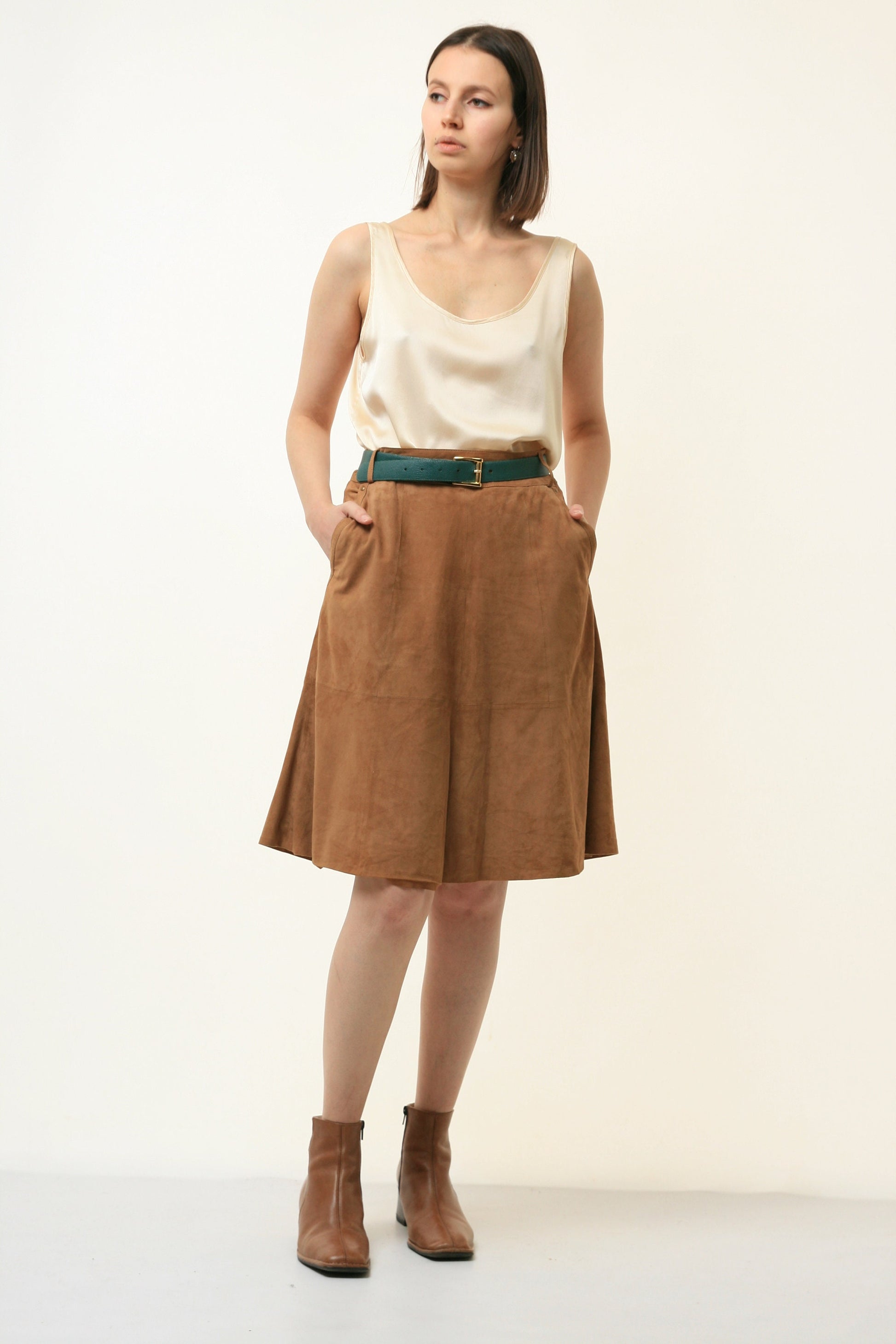 80s Vintage Brown High Waisted 100% Suede A Line Buttons Midi Lentgh Skirt 4765 Girlfriend Gift/ Vintage Suede A Line Midi Skirt Vtg Gift