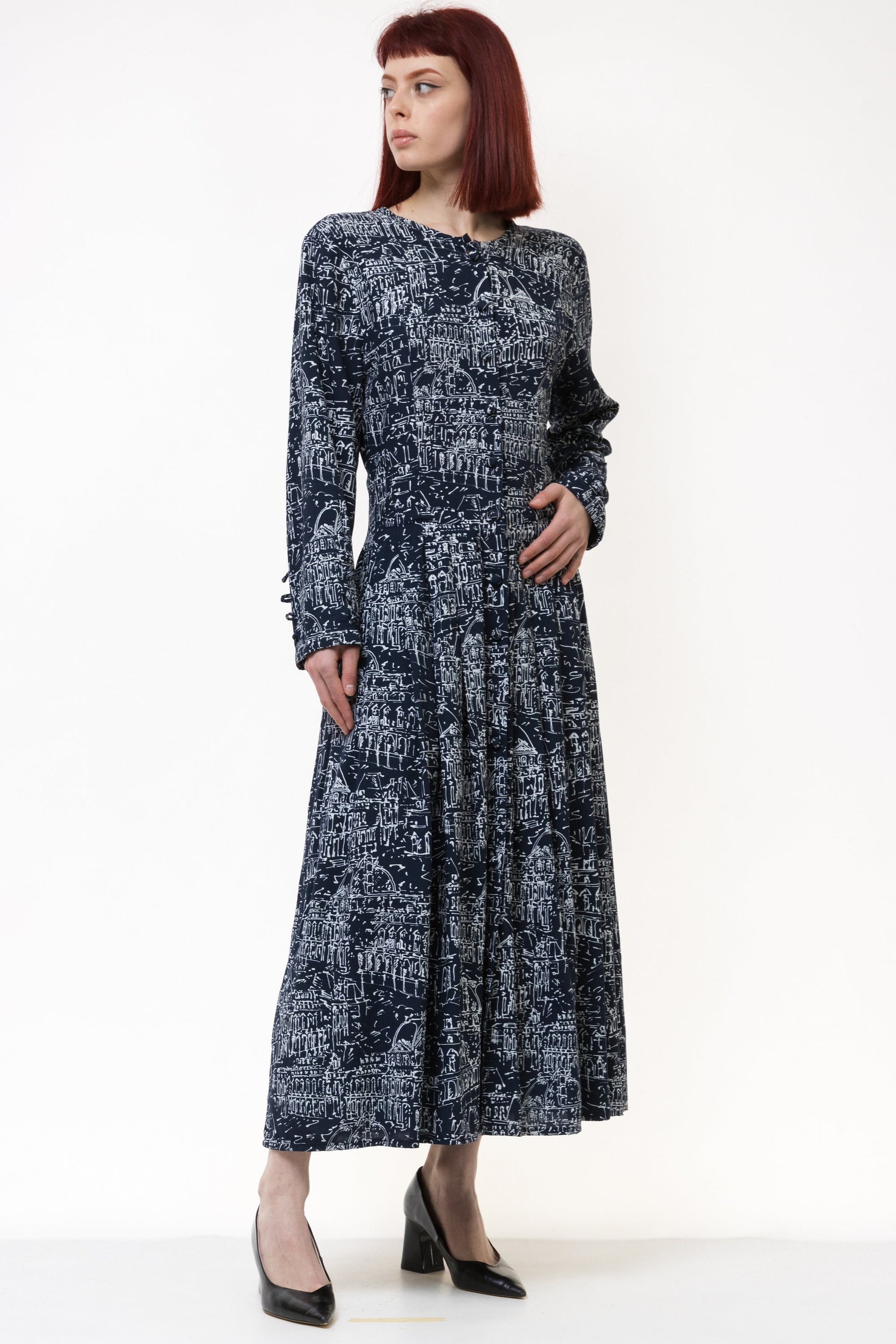 80s Vintage Woman Midi Long Robe Style Dress size Small 4947 Vintage Woman Bohemian Midi Abstract Pattern Dress size S Small