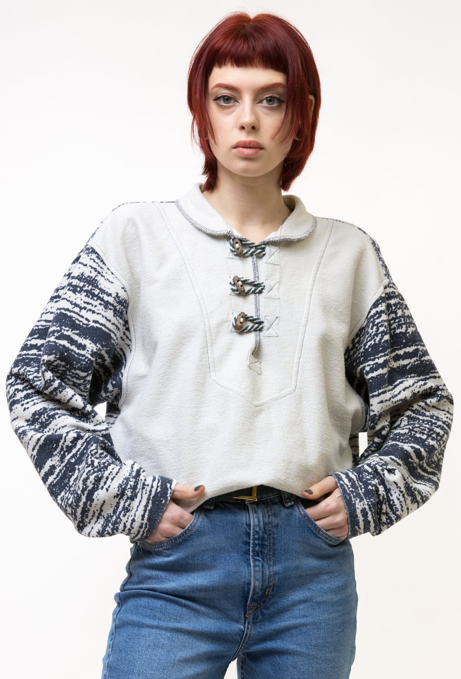 80s Vintage Gray Abstract Pattern Print Woman Sweatshirt. Vintage Woman Abstract Jumper. Vintage Relaxed Woman Pullover Rave Sportswear