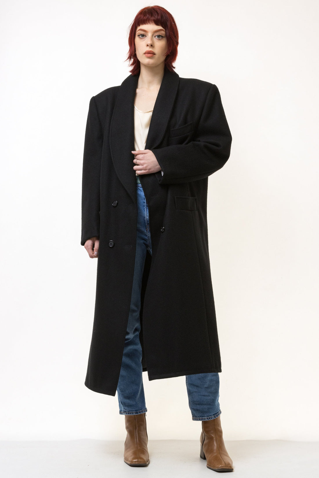 80s Woman Lambswool Coat Women Vintage 80s winter coat long wool coat outerwear maxi winter coat vintage clothing size Medium