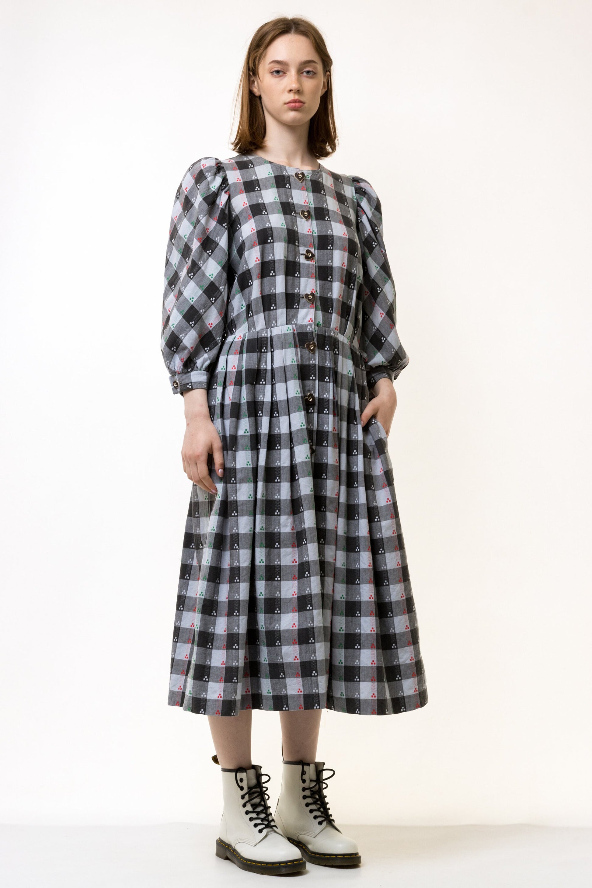 Vintage 70s Maxi Length Gray Checked A Line 3/4 Sleeves Dress size M Medium / Vintage Woman Maxi Length Dress/ Vintage Woman Dress