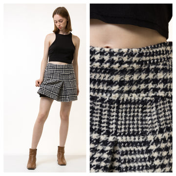 90s Vintage Black and White Checked Mini A Line Woman Skirt size S Small/ Vintage Woman Mini Wool Skirt/ Vintage Woman Clothing