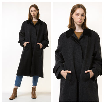 80s Woman Lambswool Coat Women Vintage 80s winter coat long wool coat outerwear maxi winter coat vintage clothing size Medium