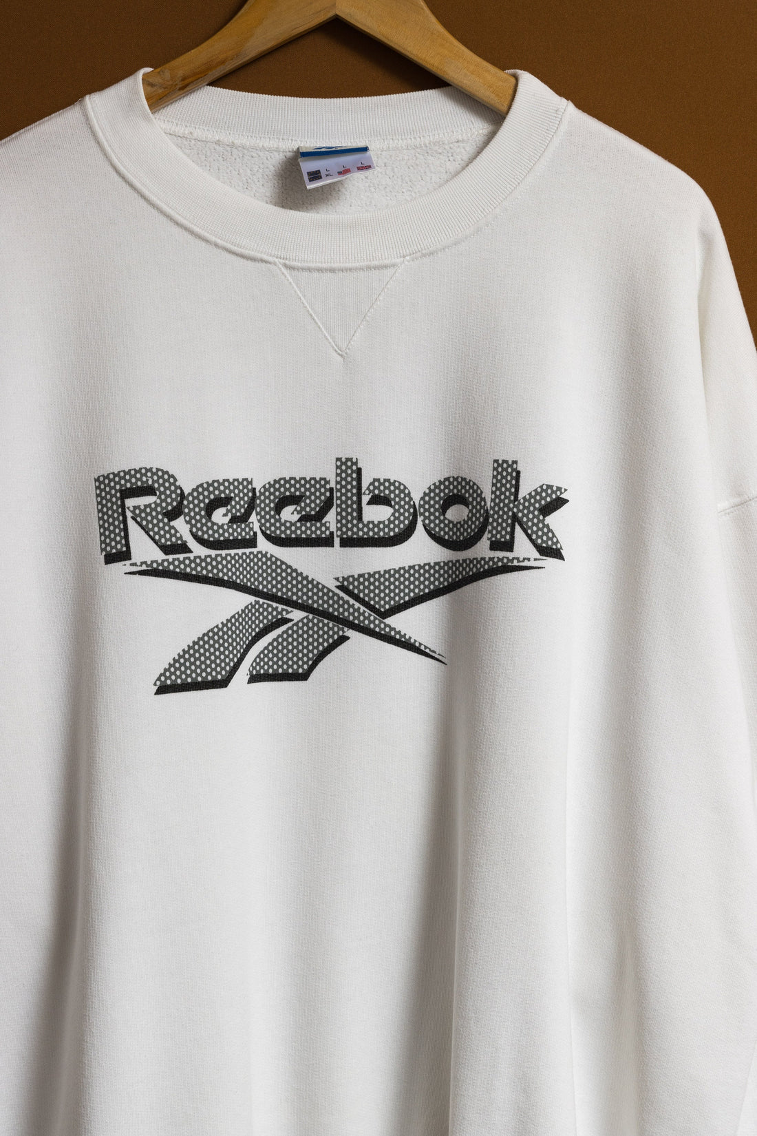 90s Vintage Reebok Sweatshirt White Sweatshirt Reebok Size Men's L Retro 90's Rave Classic Athletic Sport Style Big Logo Pullover