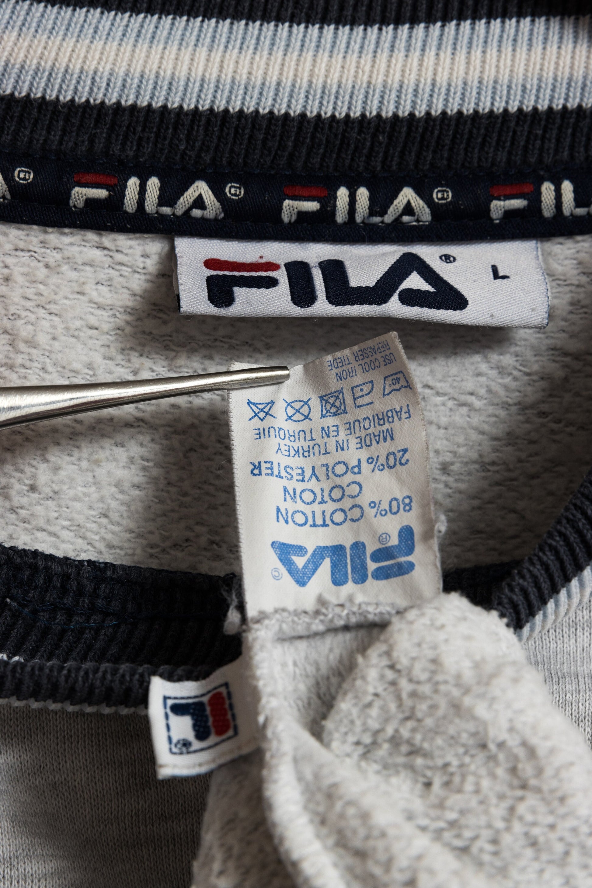 90s Vintage FILA Sweatshirt White Sweatshirt FILA Size Men's L Retro 90's Rave Classic Athletic Sport Style Big Logo Pullover