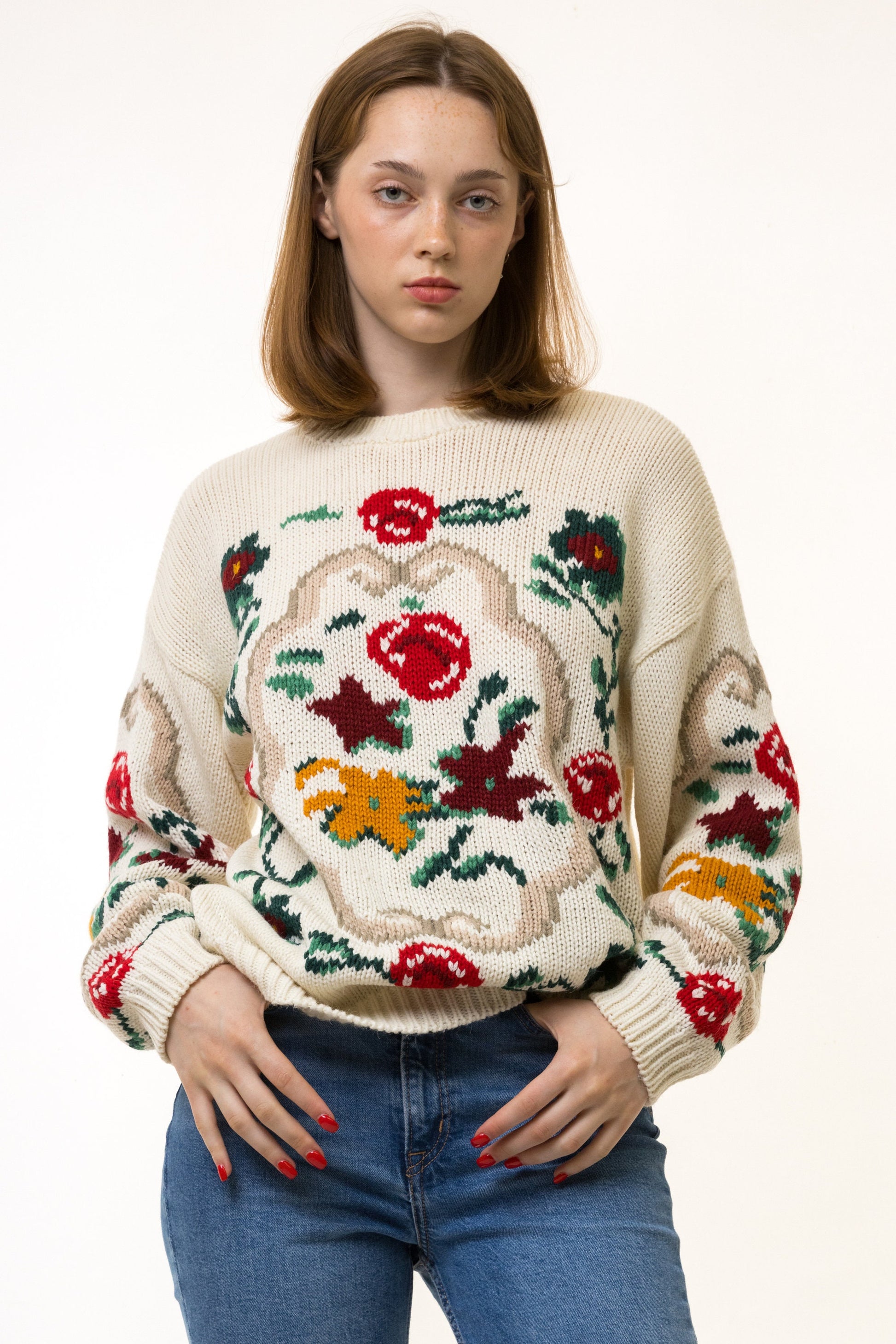 Vintage White Knitted Embroidered Women's Acryl Sweater Embroidered Multi Small Flowers Sweater Pullover Vintage Pullover Small size