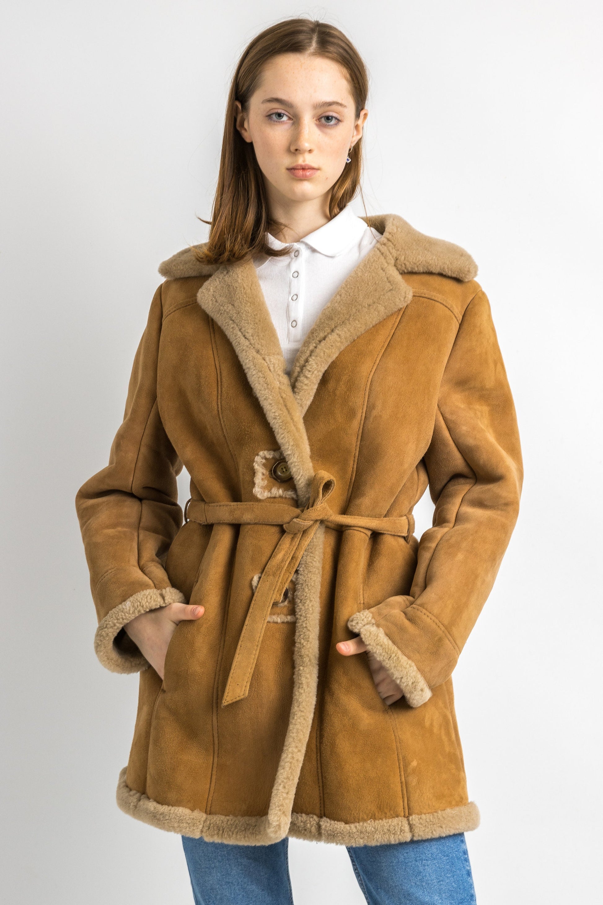 Women Sheepskin Coat 80s, Size M, Brown Suede Vintage Coat, Casual Slouchy Coat, Worn In Shearling Coat, Sustainable Winter Outerwear