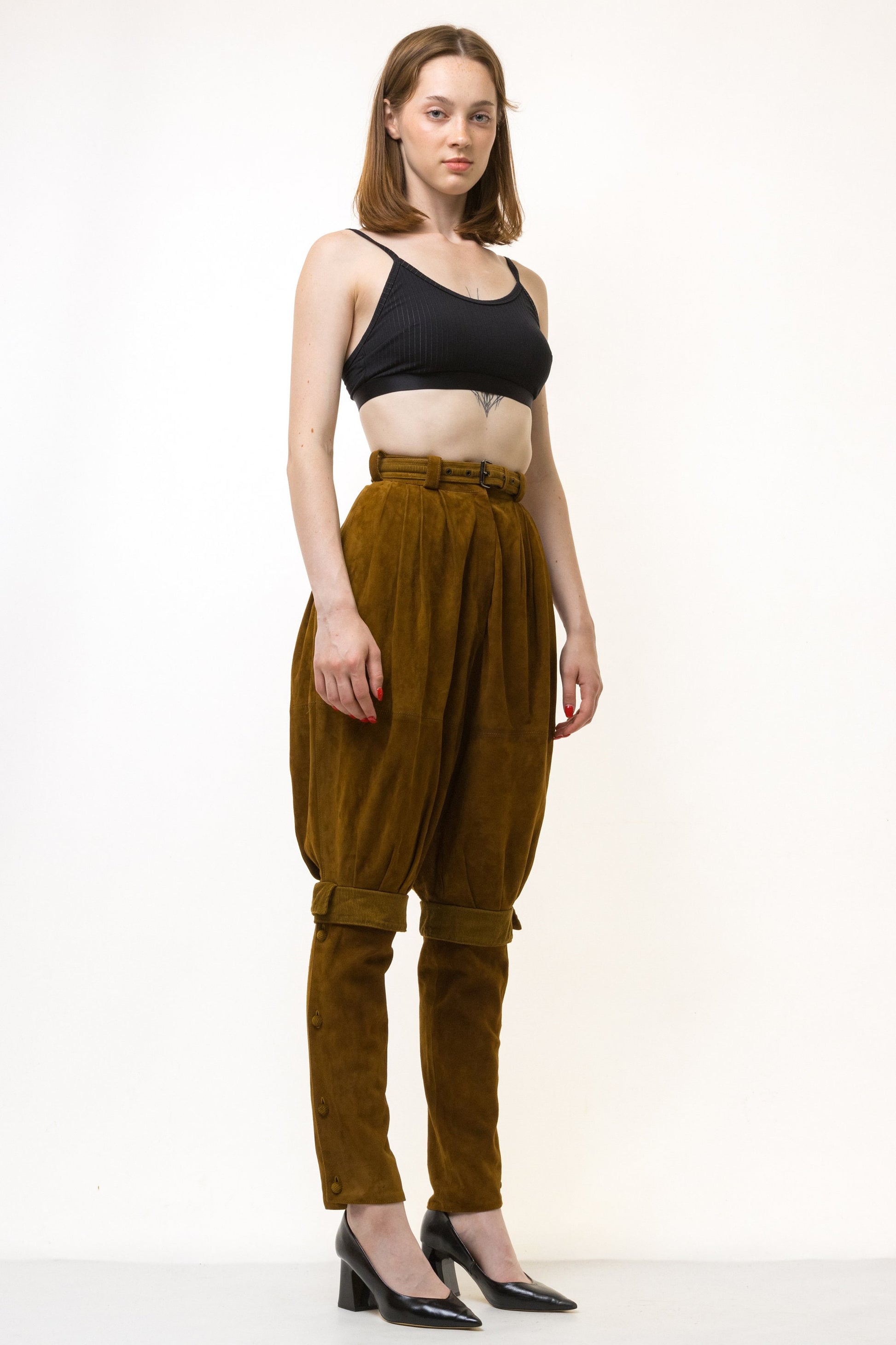 1981 Vintage Gianni Versace High-waisted Brown Balloon Pants 100% Suede Leather size I38 F36 USA4