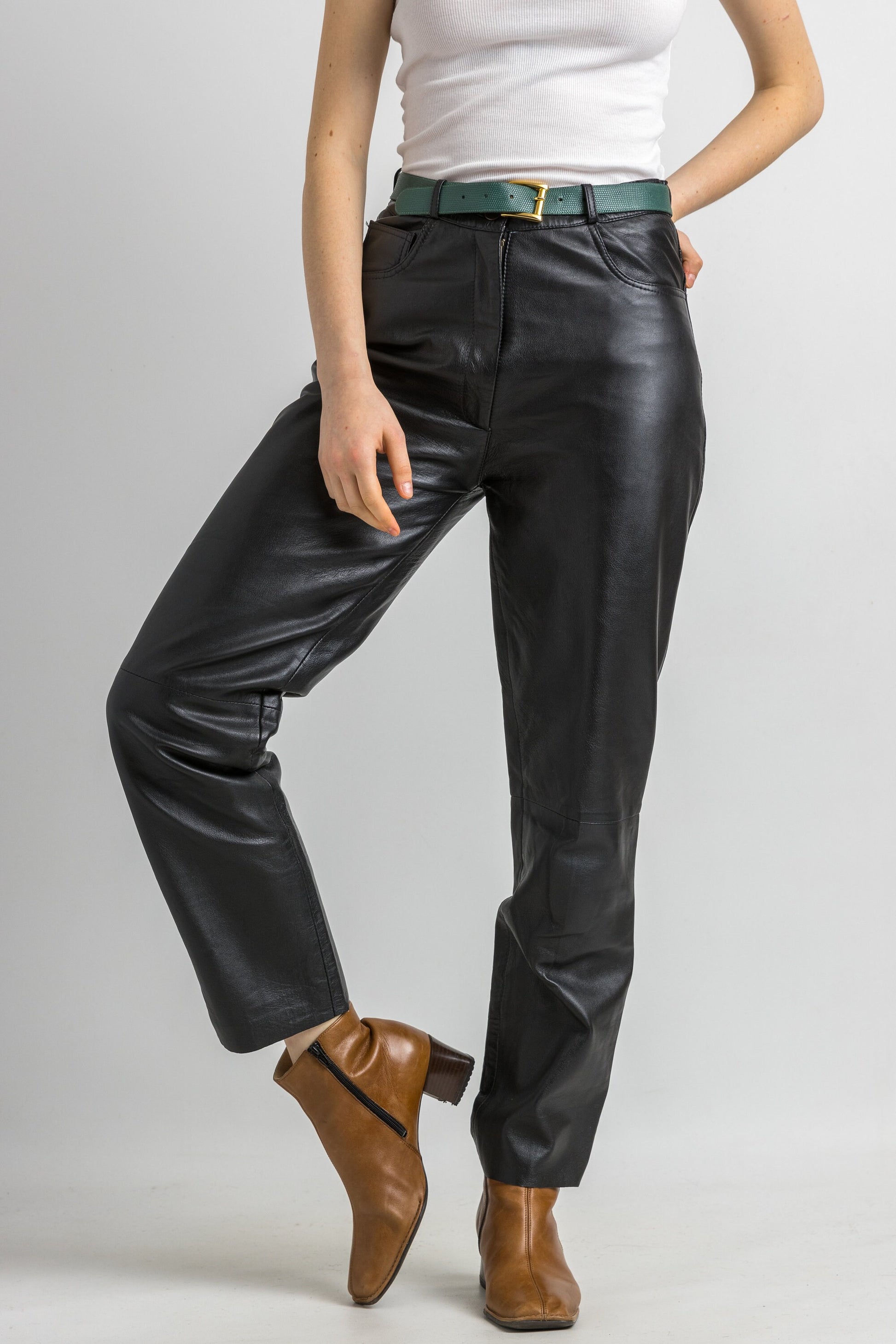 80s Vintage High Waisted Leather Woman Pants size 36/ Vintage woman leather trousers/ vintage woman clothing/ vintage woman