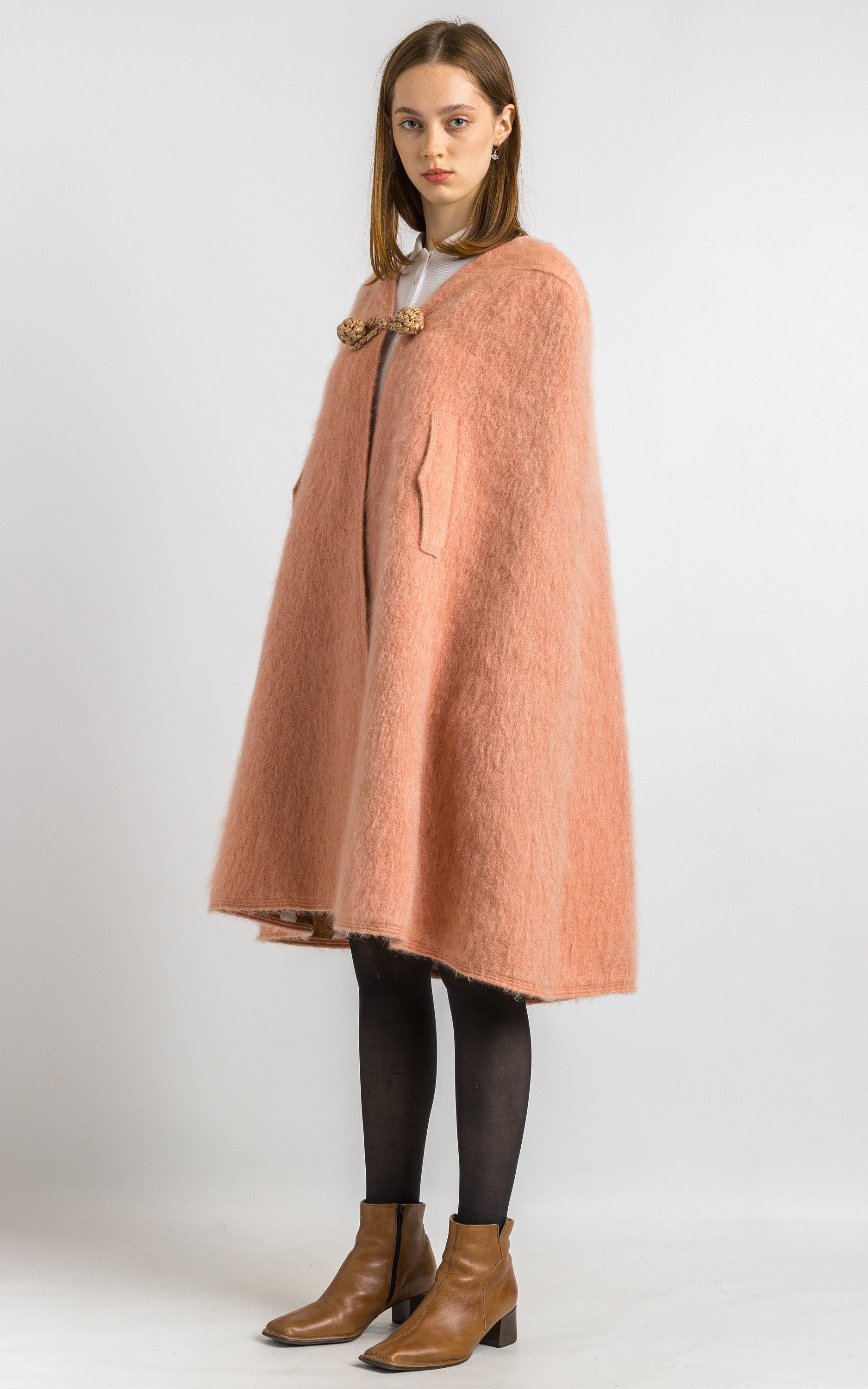 Couture Salon Zurich by Maya Burgdorfer Pink Mohair Wool Women Cape, Vintage Woman Pink Coat, Opera Woman Mohair Cape size Small