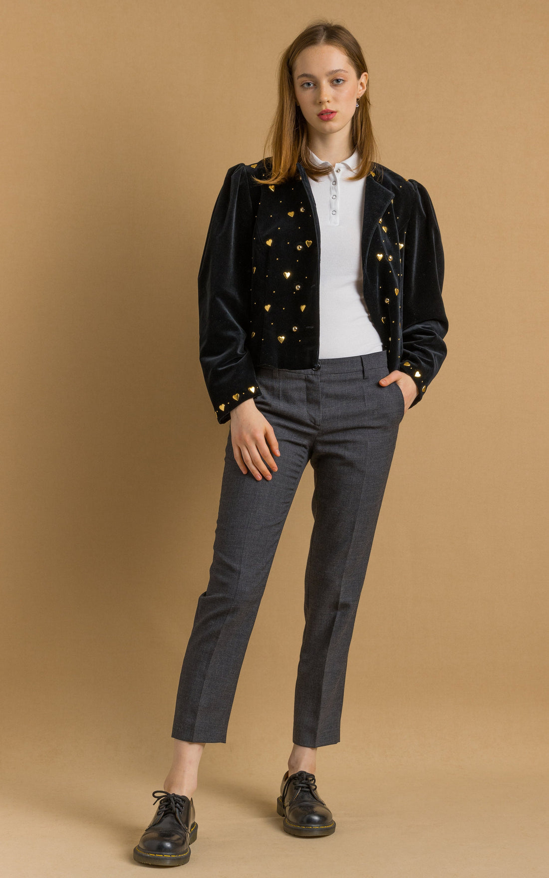 Women's velvet black structured jacket blazer / gold buttons / traditional jacket popular in Bavaria, Tyrol, Austria and Germany