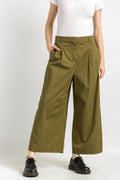 90s Max Mara Cotton Khaki Green Culottes Bermuda High Waisted Woman Midi Shorts in Khaki size 38 Small