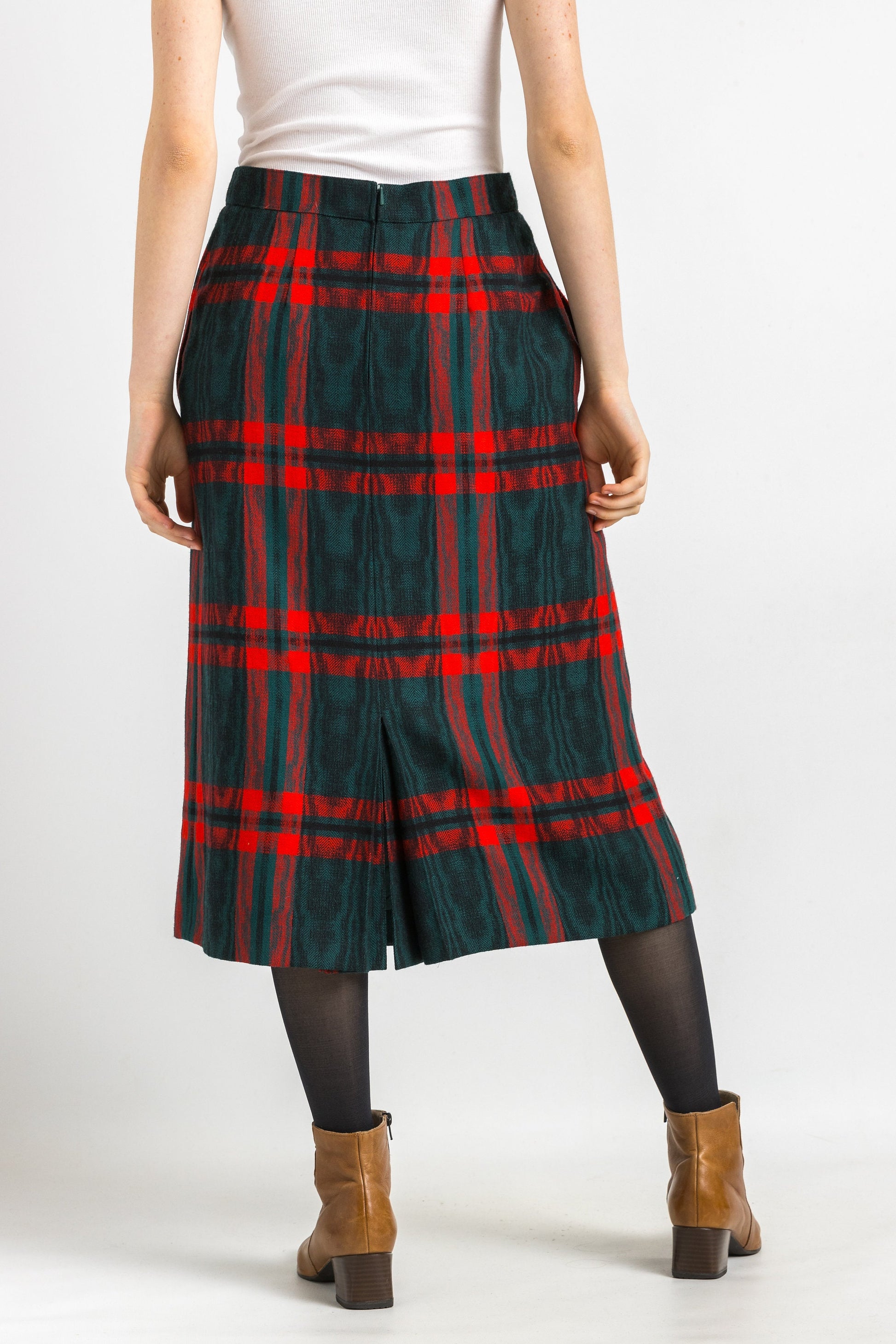 80s Vintage Tartan Plaid Wool Woman Midi Skirt, Midi Skirt in Red