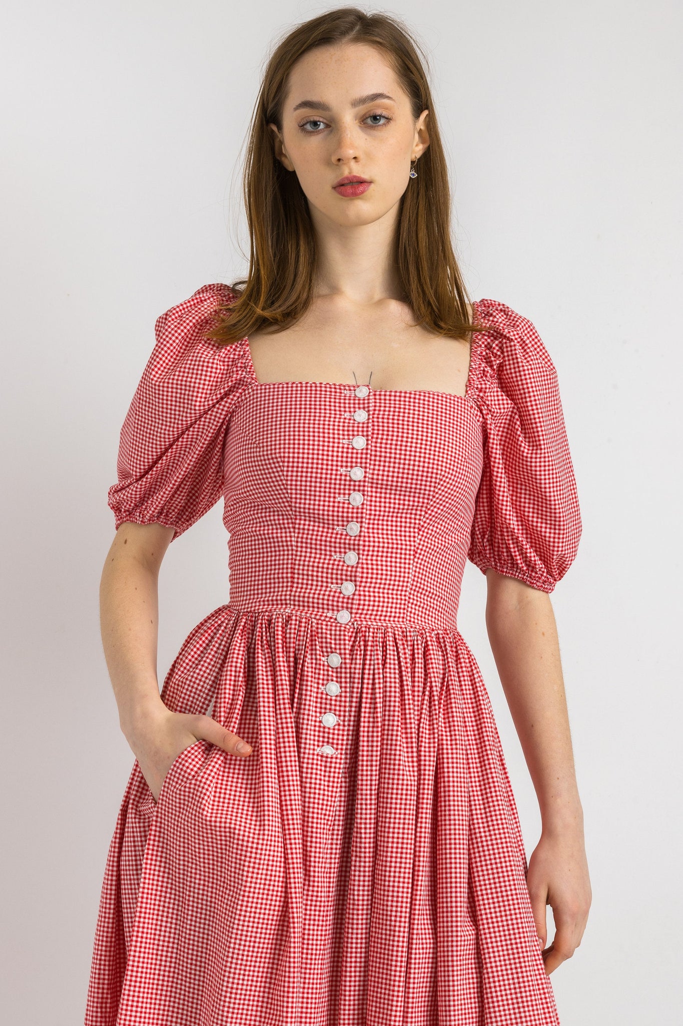 Vintage 80s Austrian Folk Dress with Puffy Sleeves, White & Soft Red Check Pattern Cottage core Dress, Peasant/Tracht/Dirndl/Oktoberfest