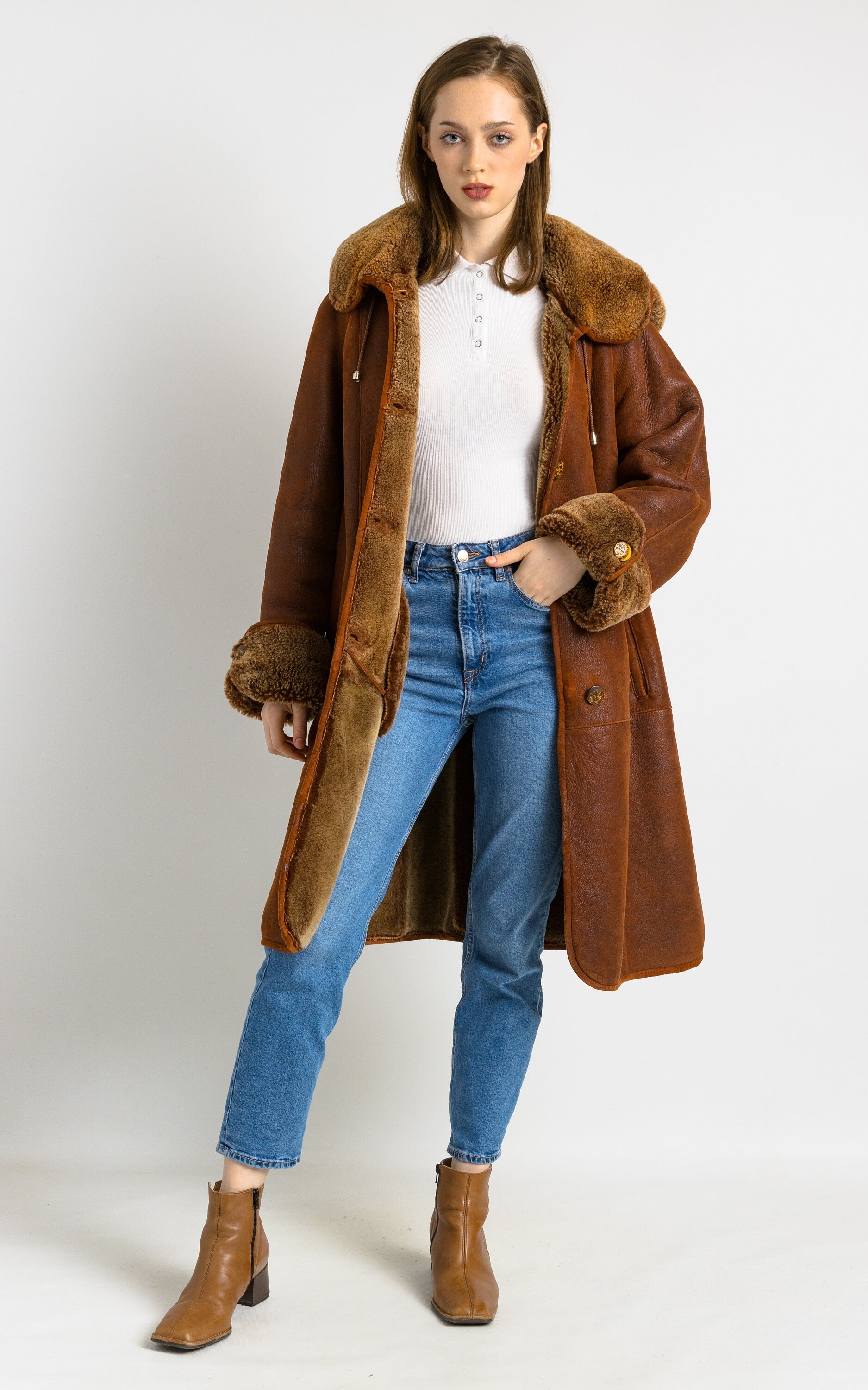 80s Boyut Vintage Suede Sheepskin Leather Shearling Fastens Coat size Small/Vintage Leather Shearling Coat/Vintage Woman Winter Suede Coat