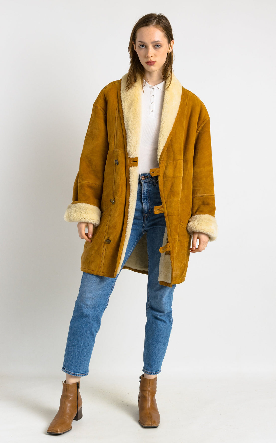 80s Vintage Suede Sheepskin Leather Shearling Fastens Coat size Mens 50/Vintage Leather Shearling Coat/Vintage Woman Winter Suede Coat