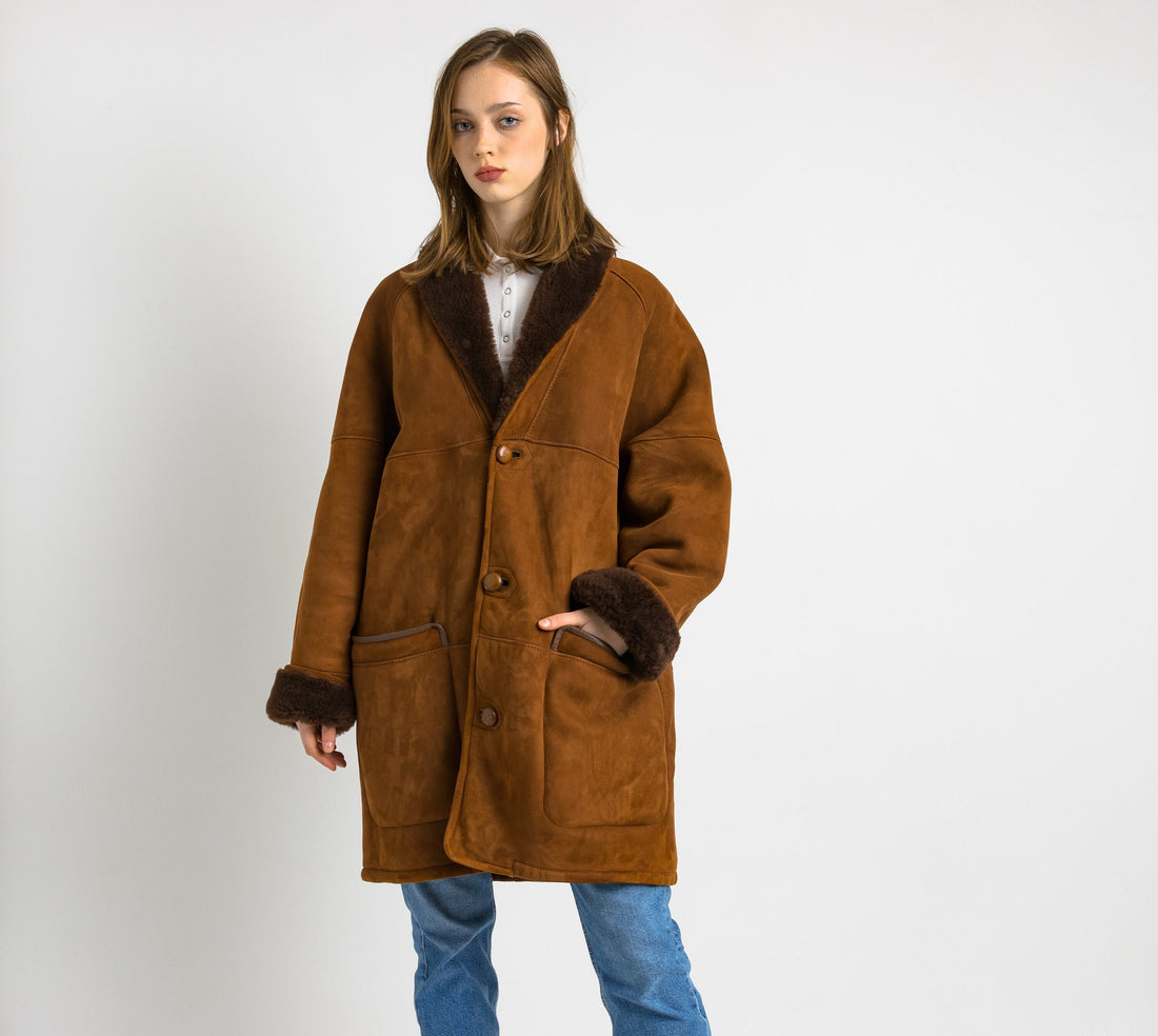 80s Vintage Suede Sheepskin Leather Shearling Fastens Coat size Mens 50/Vintage Leather Shearling Coat/Vintage Woman Winter Suede Coat