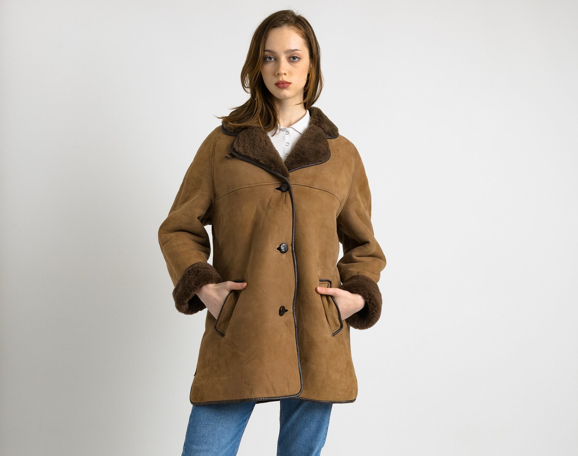 Women Sheepskin Coat 70s, Size M, Brown Suede Vintage Coat, Casual Slouchy Coat, Worn In Shearling Coat, Sustainable Winter Outerwear