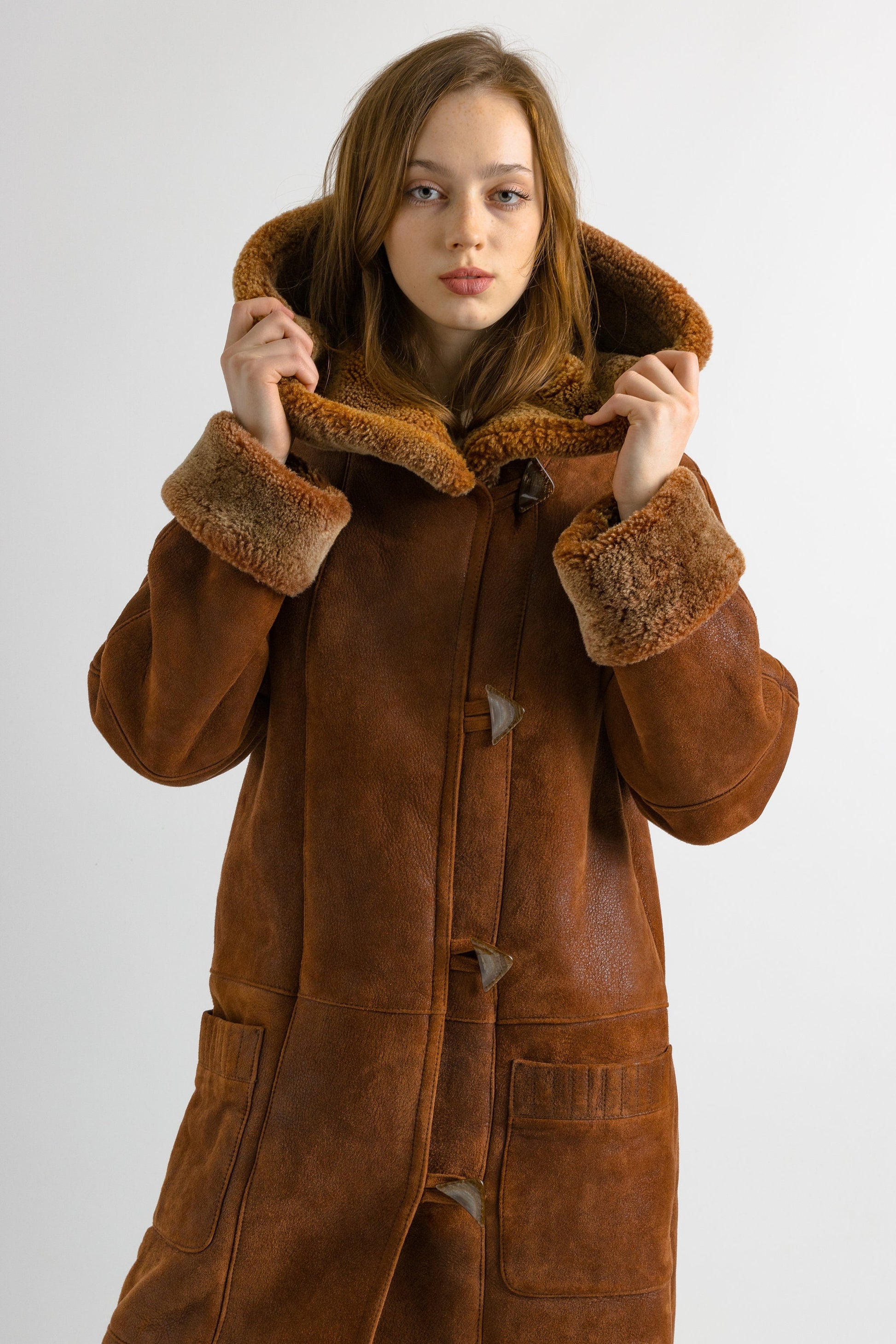 80s Boyut Vintage Suede Sheepskin Leather Shearling Fastens Coat size Small/Vintage Leather Shearling Coat/Vintage Woman Winter Suede Coat