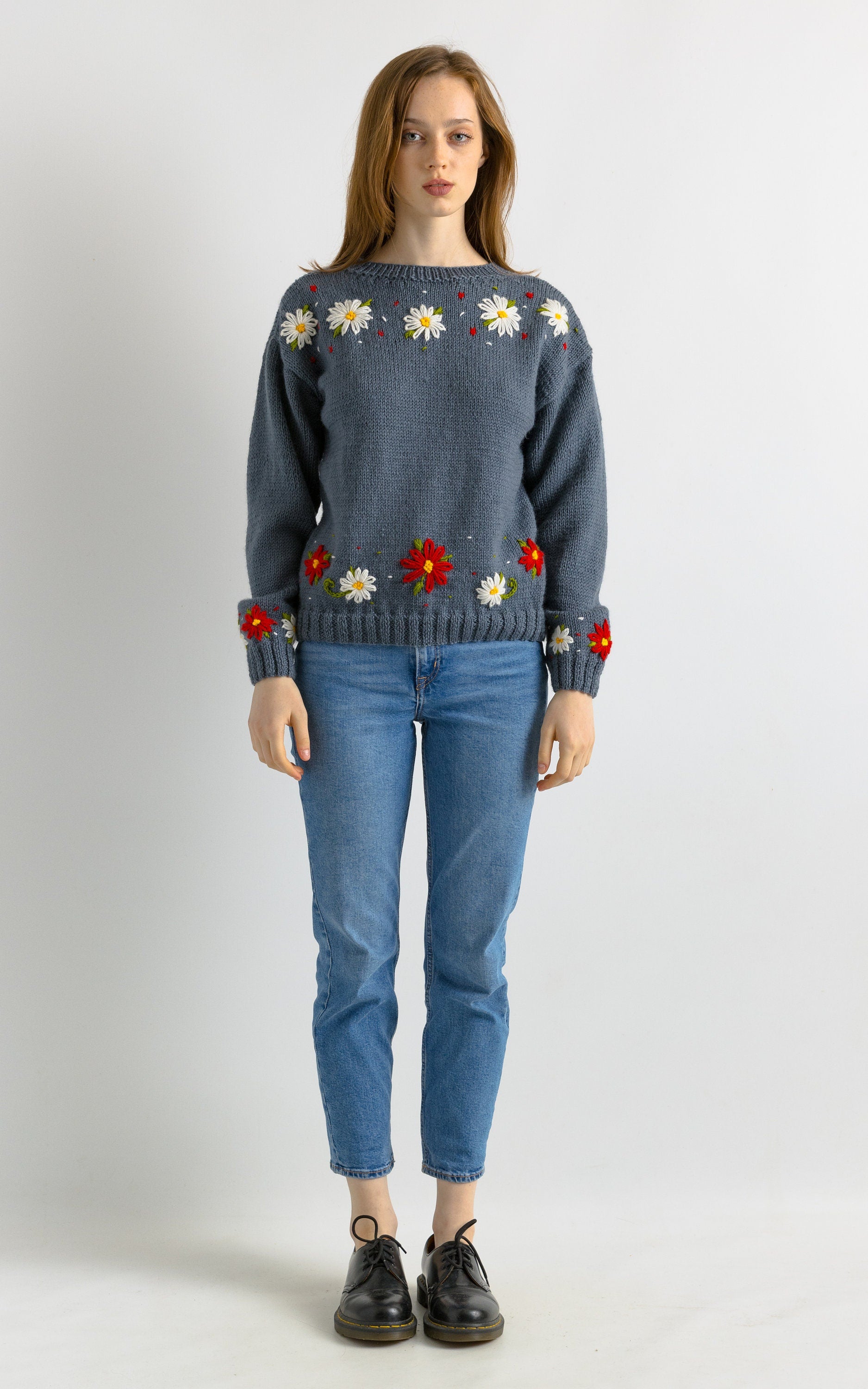 Women's Wool Jumper - Daisy - Pullover - Floral Sweater - Embroidered Pullover - Retro Flower Power - 90s Syle- Handknitted