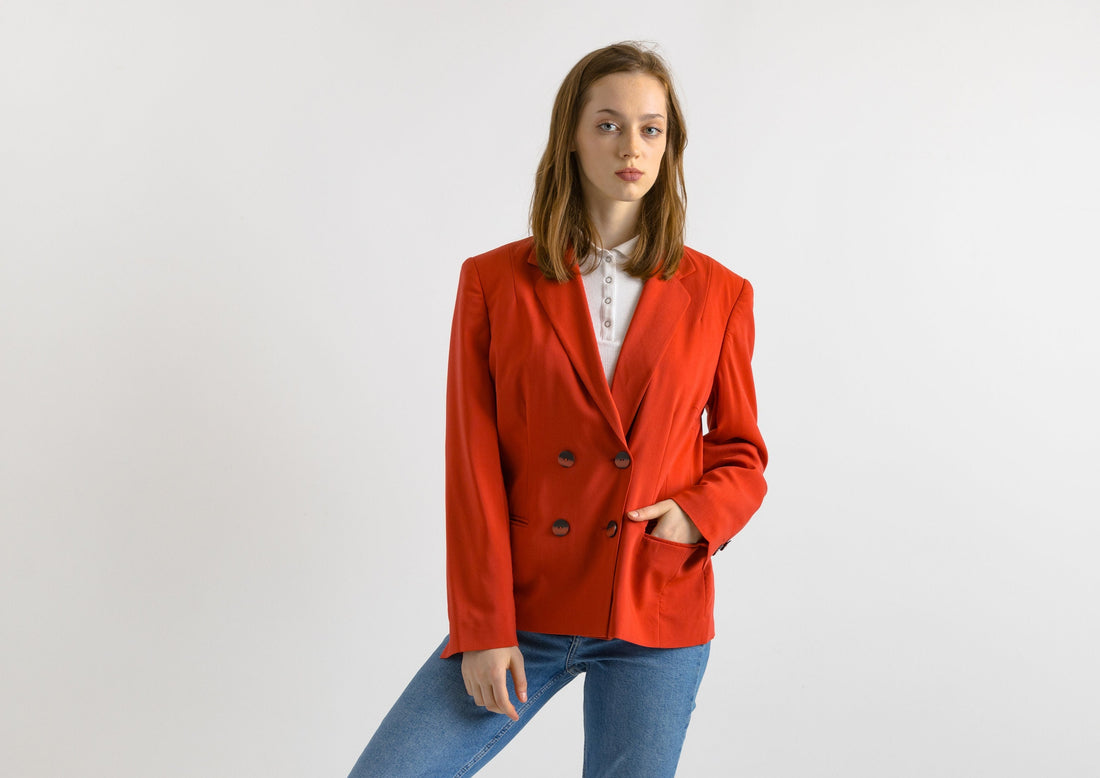 80s Vintage CERRUTI 1881 Wool Long Sleeve Red Midi Buttons Up Long Style Blazer Size M Medium. Vintage Woman Red Wool Blazer.