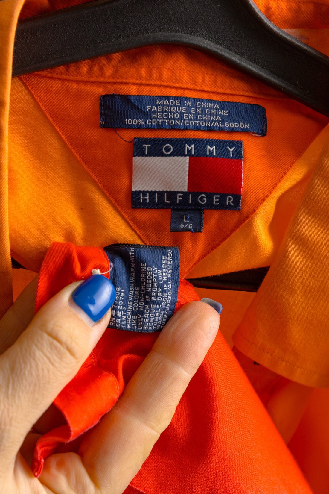 Vintage Tommy Hilfiger Orange Cotton Logo Long Sleeve Buttons Up Unisex Shirt/ Vintage Tommy Hilfiger Unisex Orange Large Man Shirt