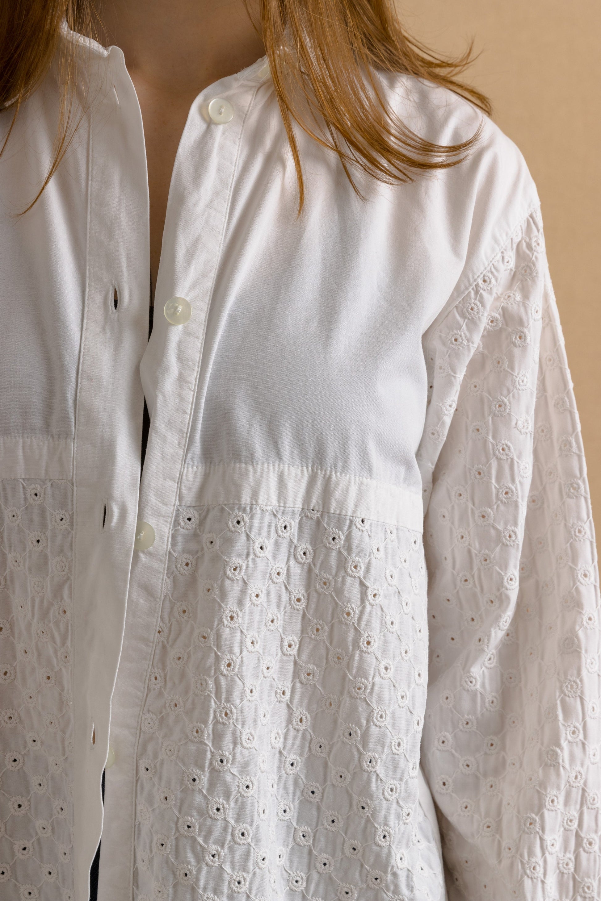 Vintage White Classic Cotton Logo Long Sleeve Buttons Up Woman Shirt/ Vintage White Blouse Shirt with Lace Detailed size Small