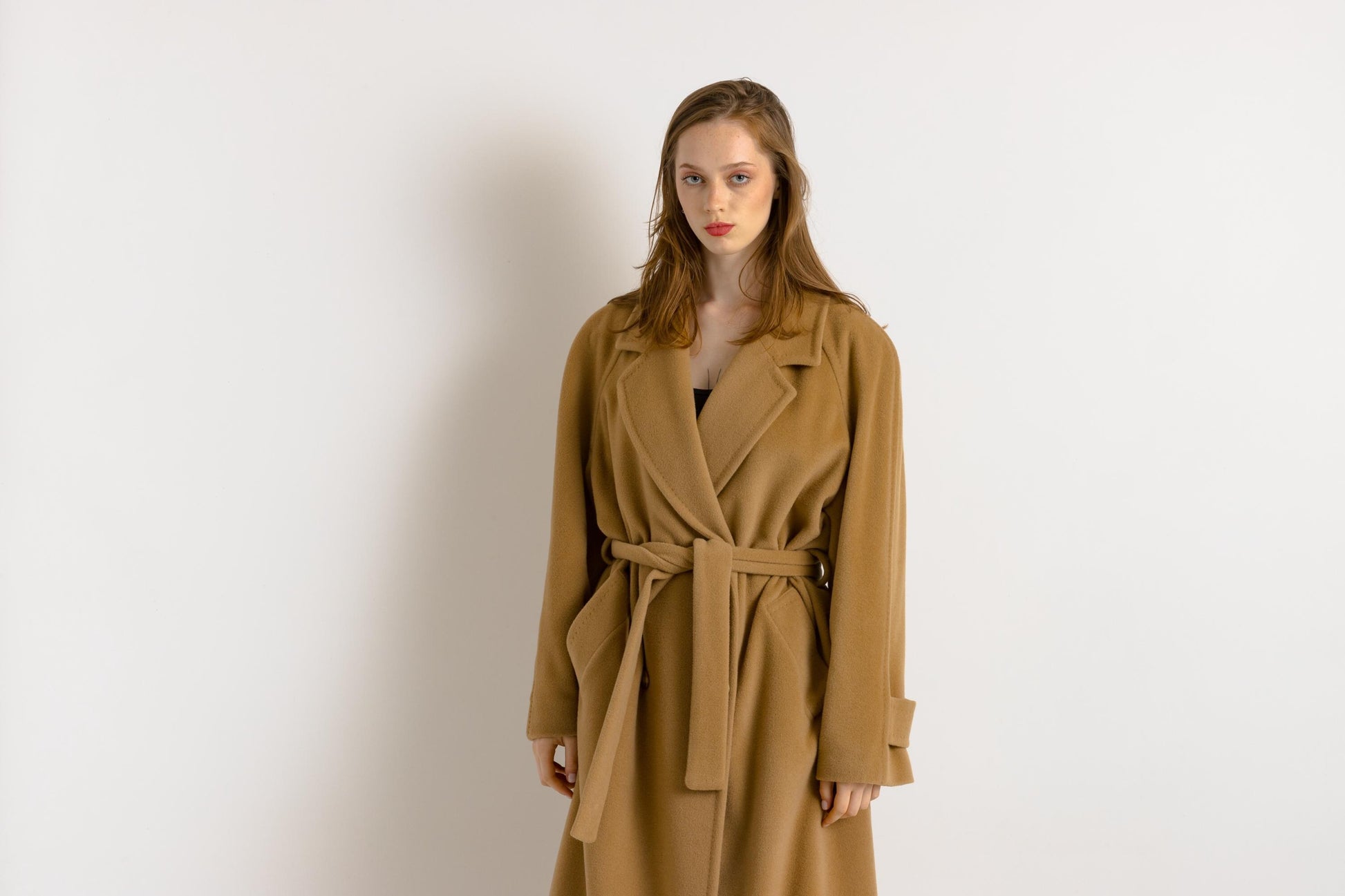 80s Woman Preloved Beige Camel made in Italy Overcoat Long Maxi Fall Beige Coat size Large