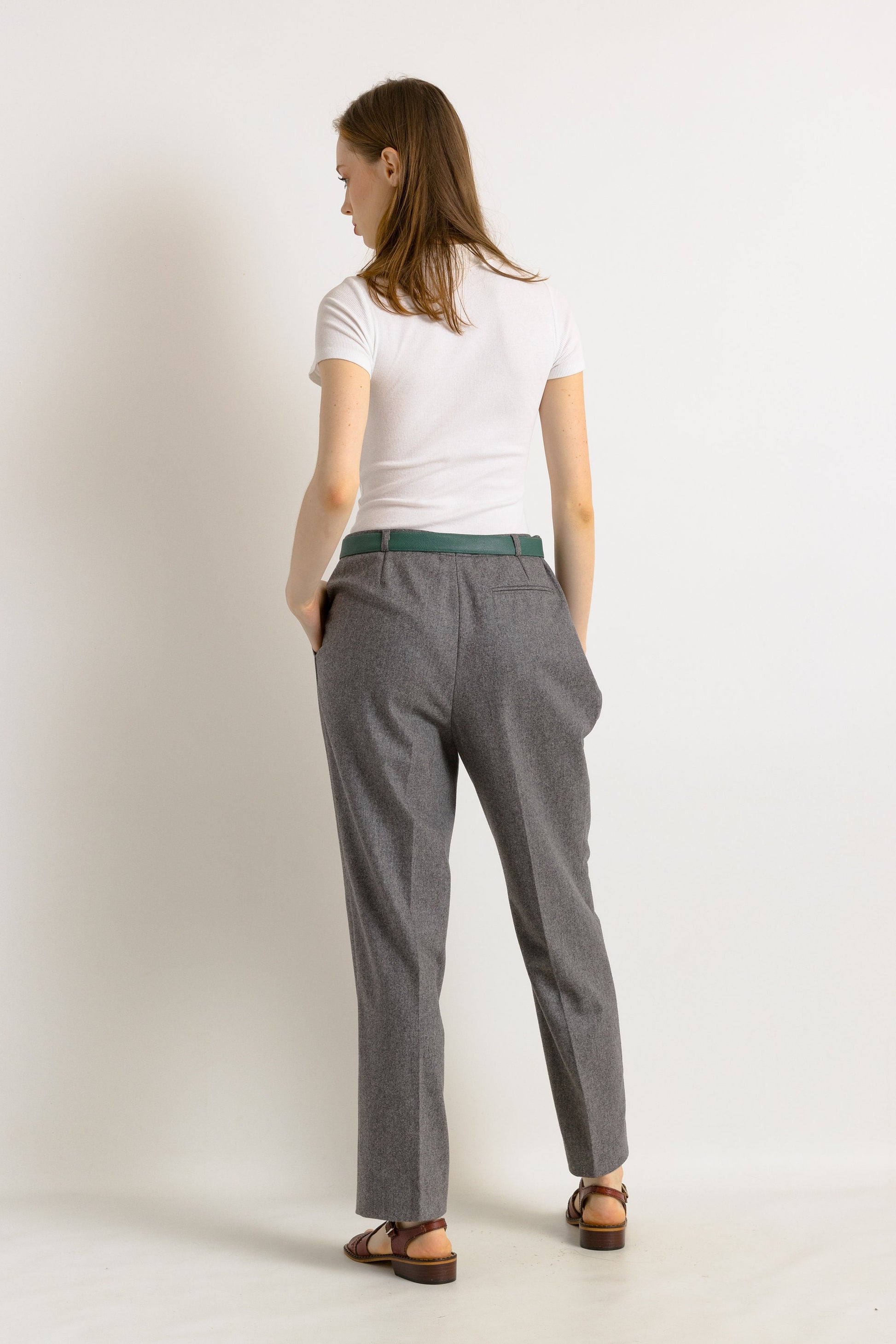 1980s Vintage wool gray tapered pleated woman pants, 80s high waisted wool trousers