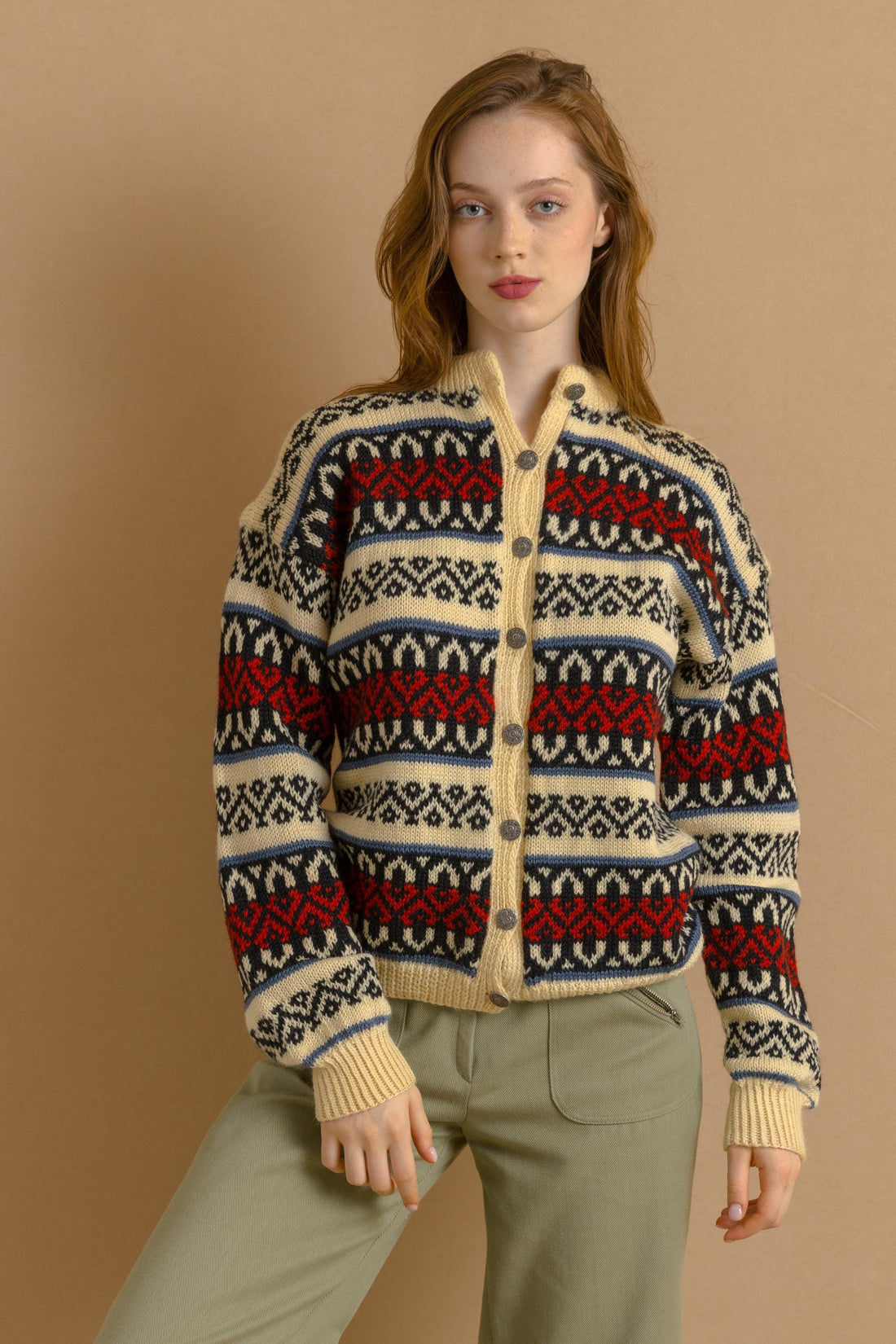 80s Vintage Norway Handknitted Wool Sweater Knitwear Beige Ornament Handmade Woman Medium Size Pullover