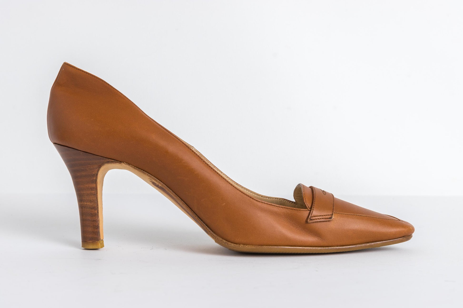 MANOLO BLAHNIK vintage 2000 high heel pumps- sand and tan leather-woman size 37 1/2