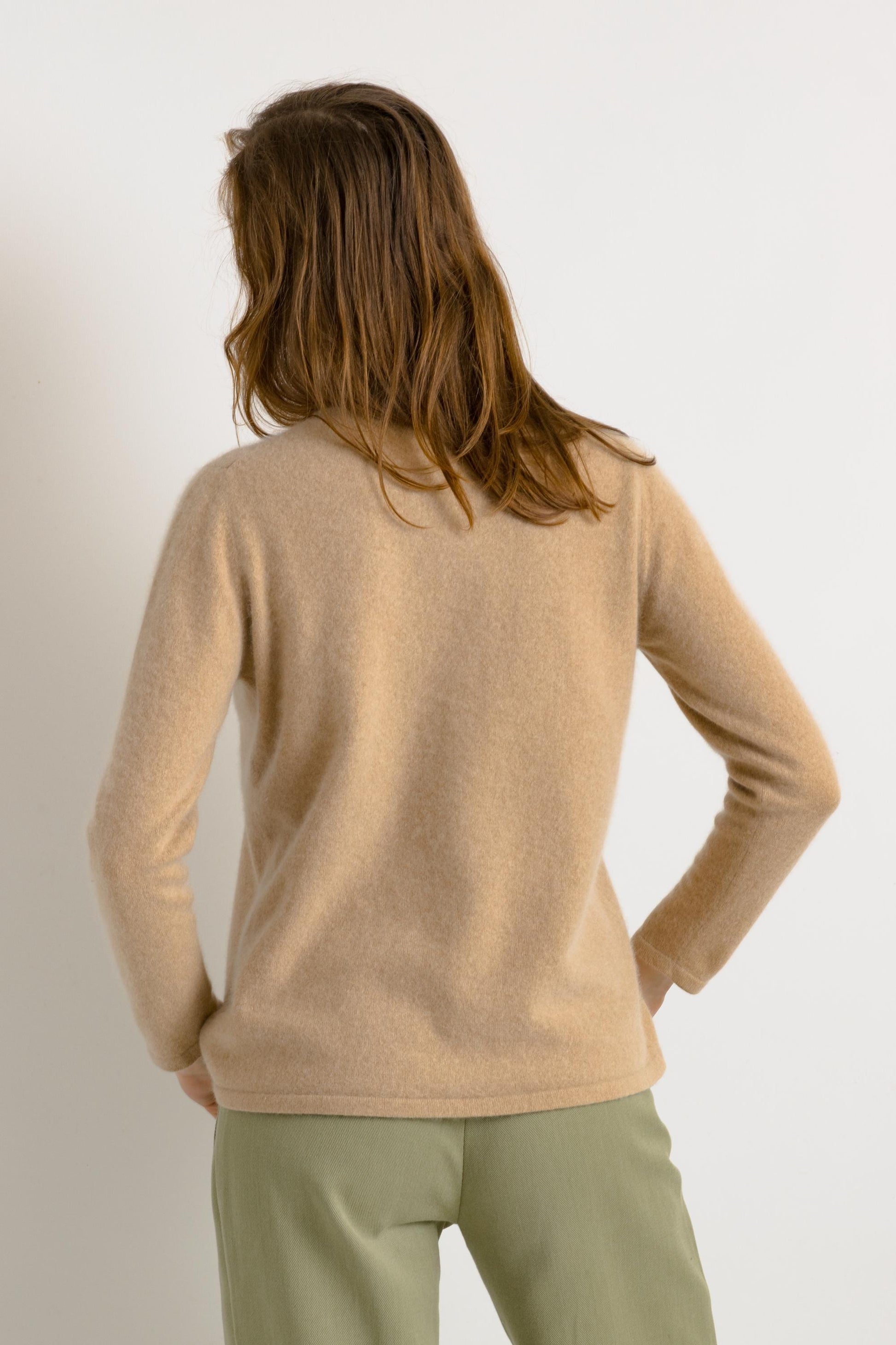 Vintage Cashmere Beige Knit Sweater. Womens Jumper Camel Jumper Minimalist Sweater Knitwear Old Money Sweater . size Small