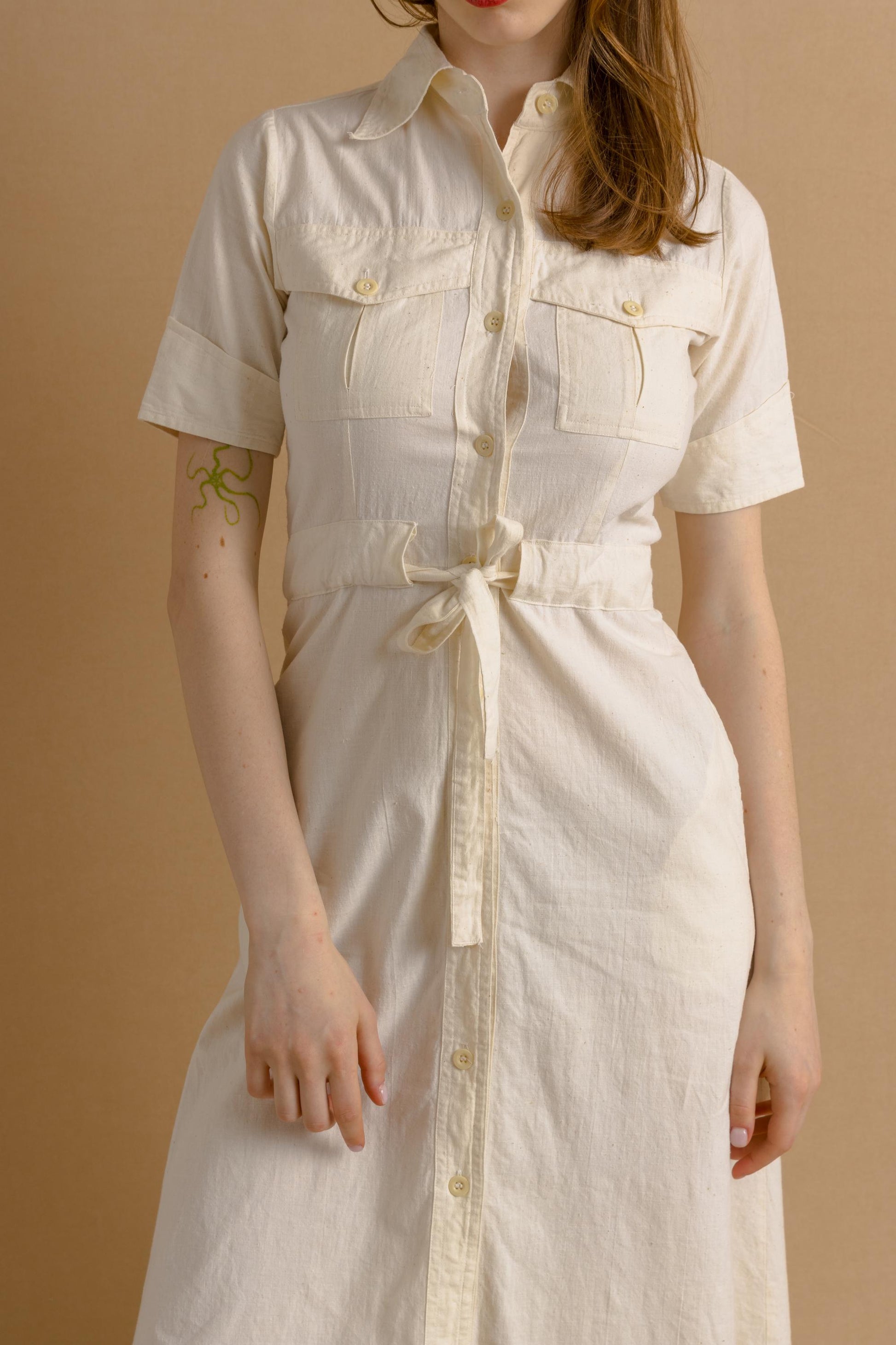 Midi dress MOD 60s dress / vintage midi dress / short sleeved dress / buttoned on the front