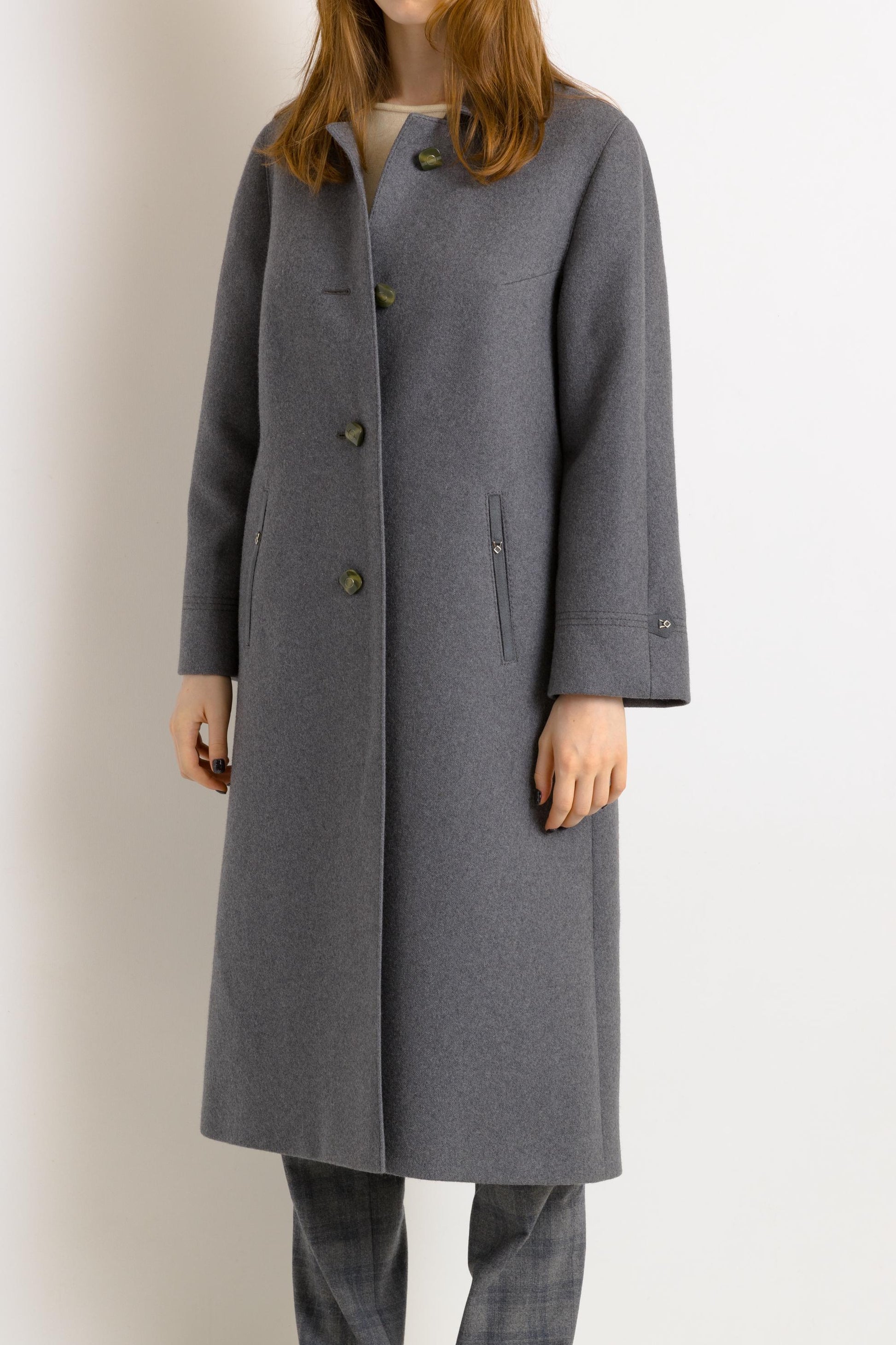 70s Woman Lambswool Coat Women Vintage 80s winter coat long wool coat outerwear maxi winter coat vintage clothing size Medium. In gray